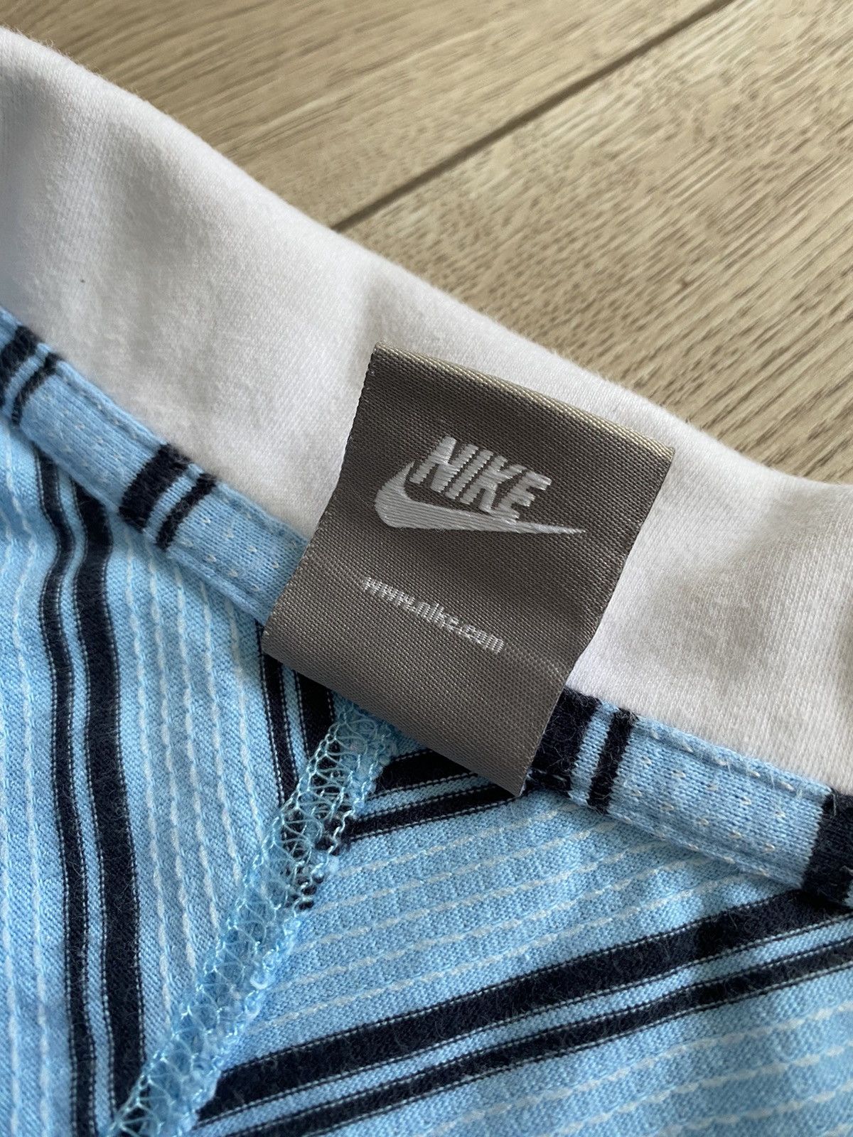 Nike × Vintage Vintage Nike Polo Swoosh Y2K Style 2000’a Size US L / EU 52-54 / 3 - 5 Thumbnail