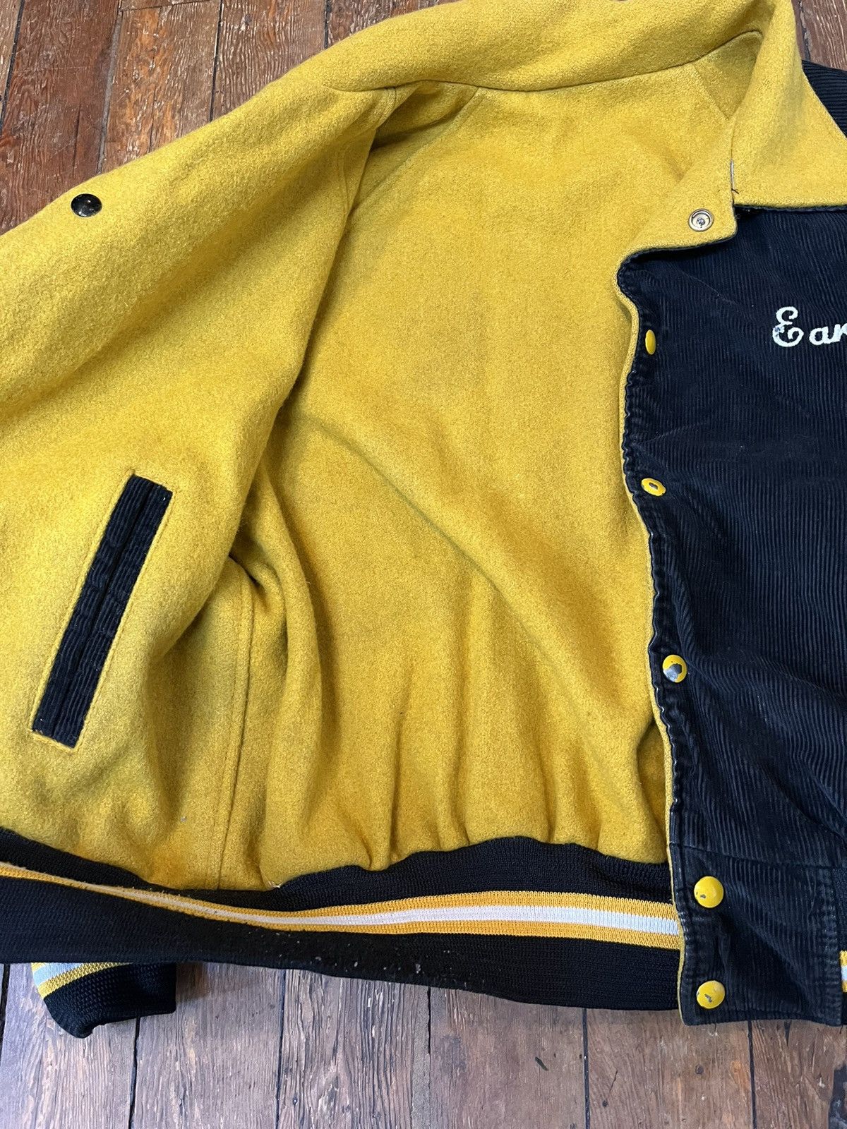 Vintage Vintage 70’s wool corduroy varsity/bomber jacket rare Size US M / EU 48-50 / 2 - 3 Thumbnail