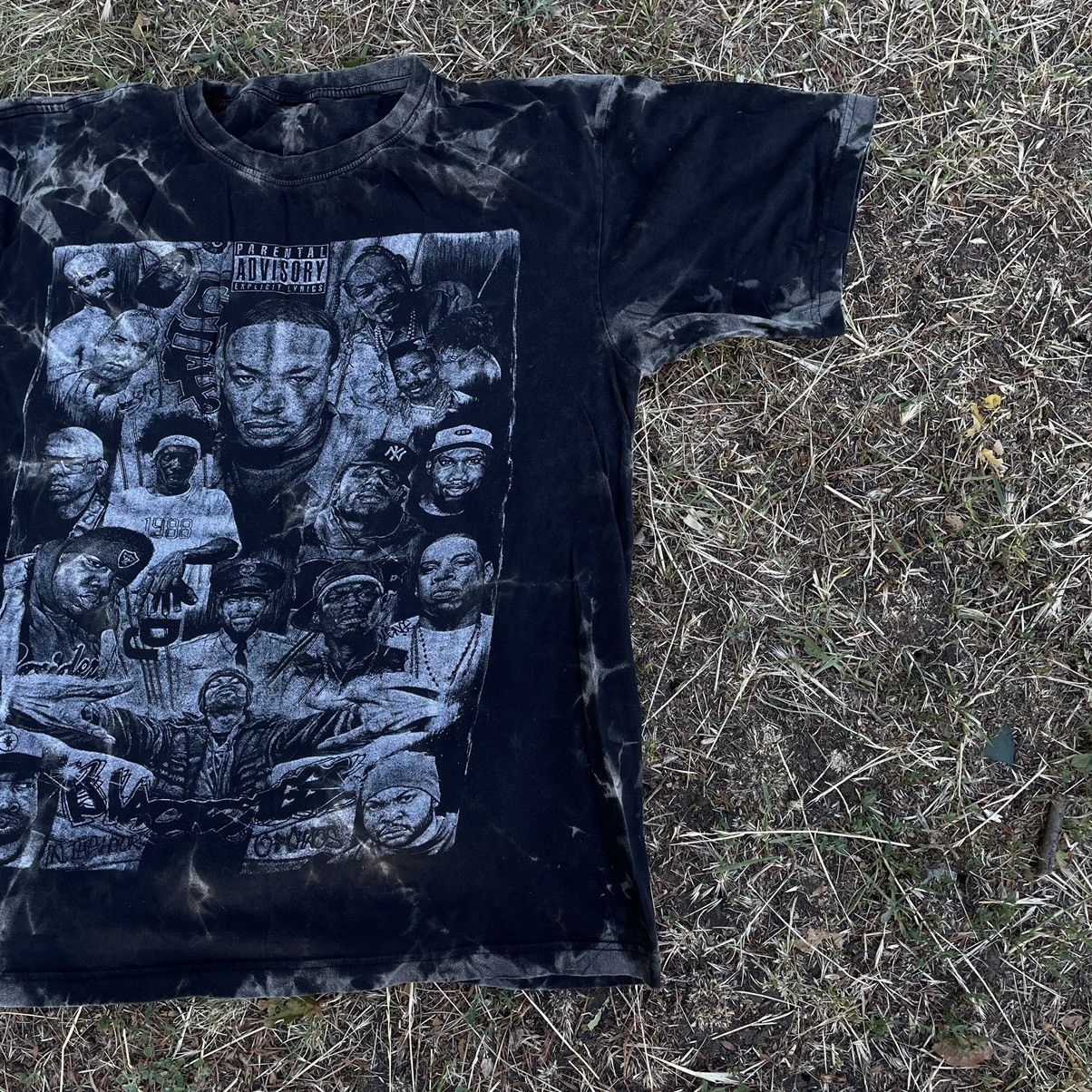 Vintage Vintage 90s Thrashed Graphic Tee All Over Print Grunge L Size US L / EU 52-54 / 3 - 3 Thumbnail