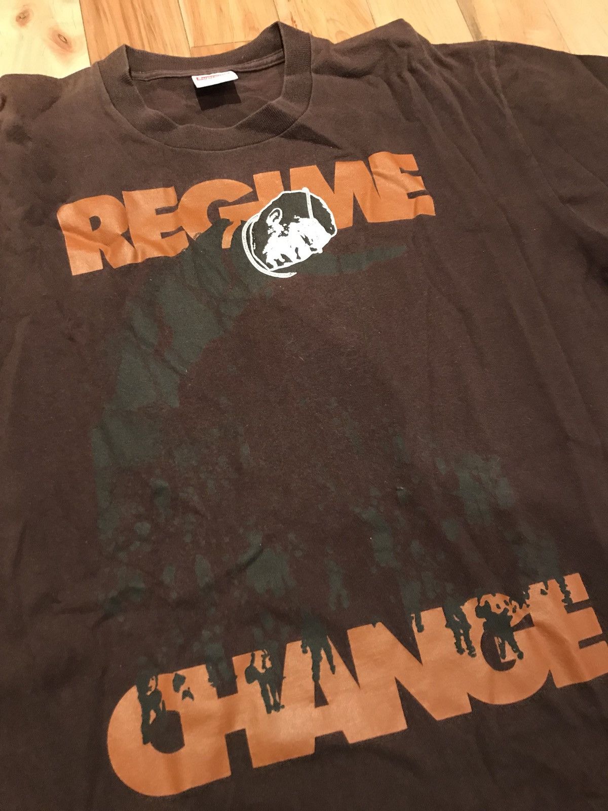 Supreme 2003 Regime Change Tee Size US L / EU 52-54 / 3 - 2 Thumbnail