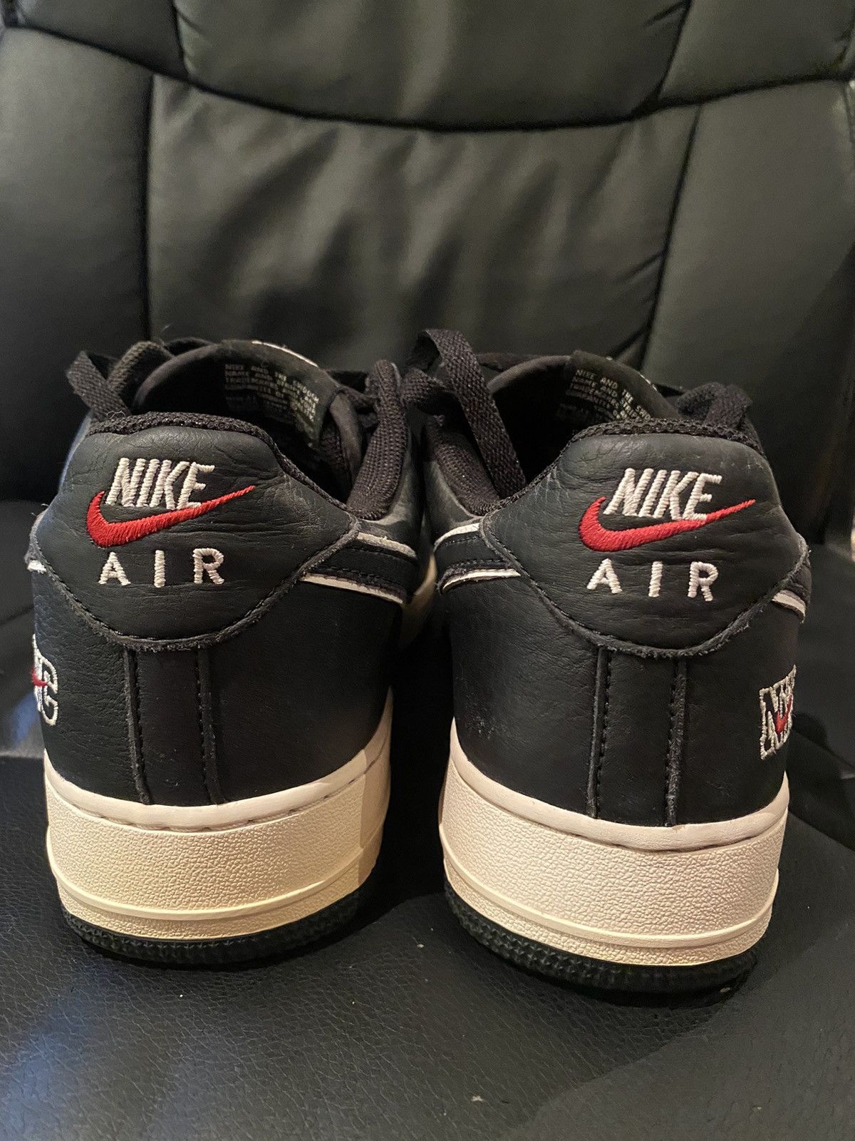 Nike Air Force 1 Low Retro Black NYC 2016 Kith Size US 10.5 / EU 43-44 - 4 Thumbnail