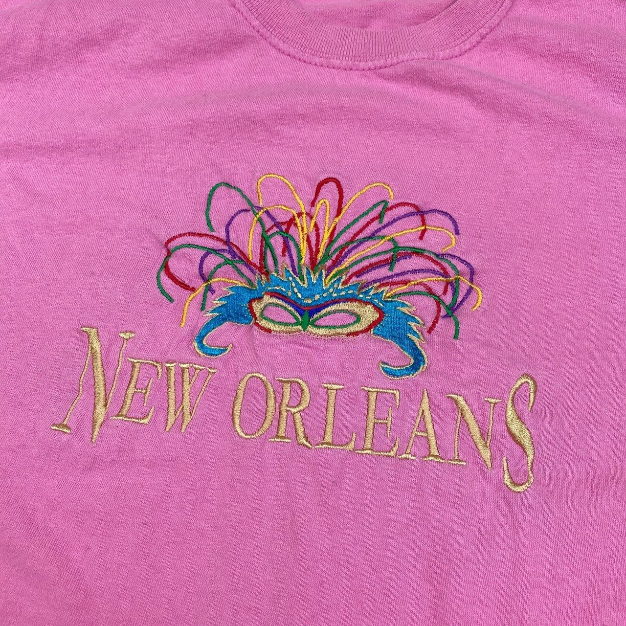 Vintage Vintage 90s New Orleans Mardi Gras graphic tee shirt Size US S / EU 44-46 / 1 - 1 Thumbnail