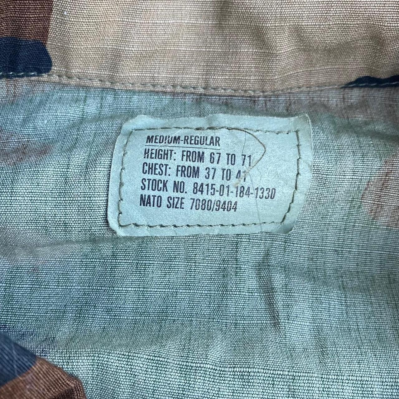 Vintage Vintage lightweight button up military issued camo jacket Size US M / EU 48-50 / 2 - 3 Thumbnail
