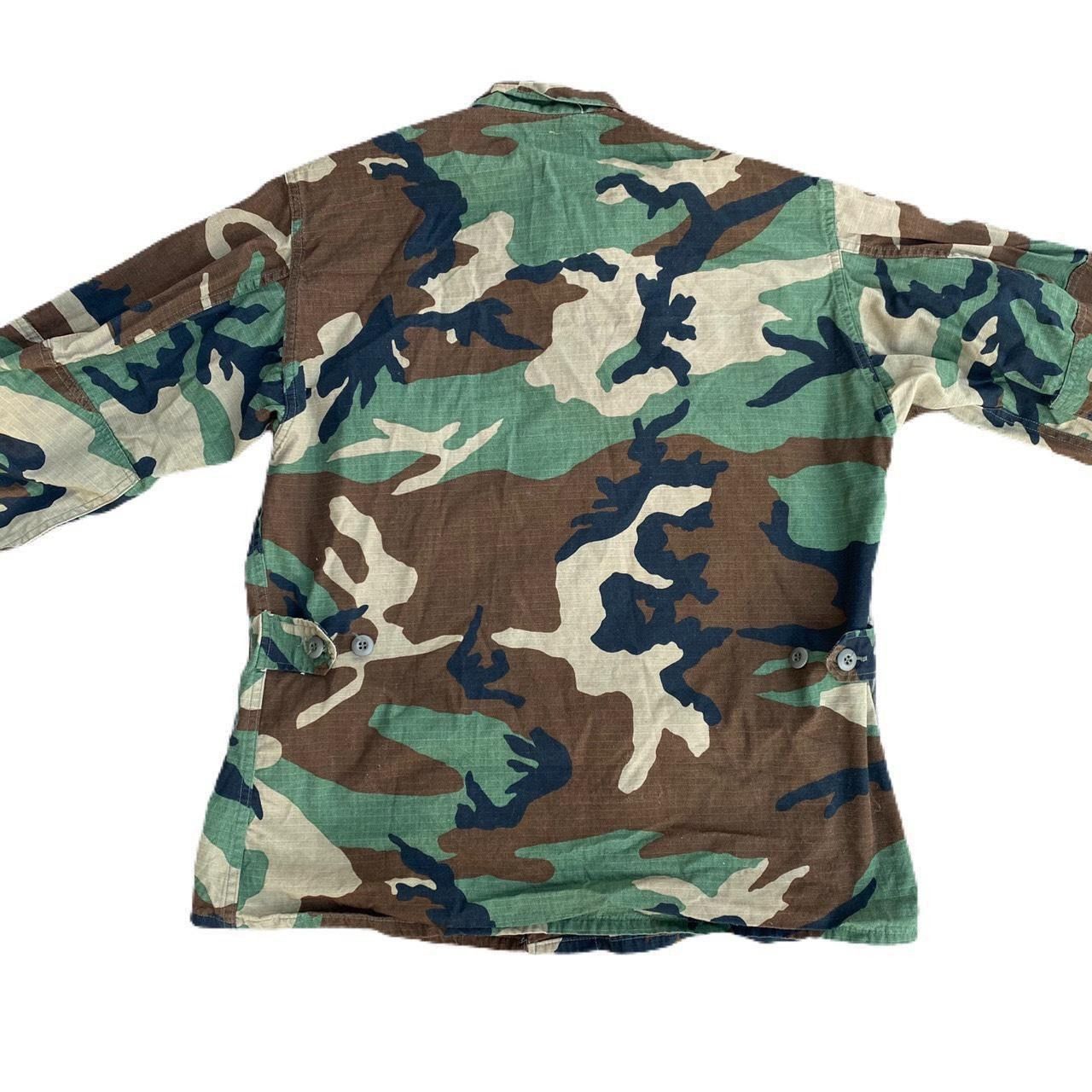 Vintage Vintage lightweight button up military issued camo jacket Size US M / EU 48-50 / 2 - 2 Thumbnail