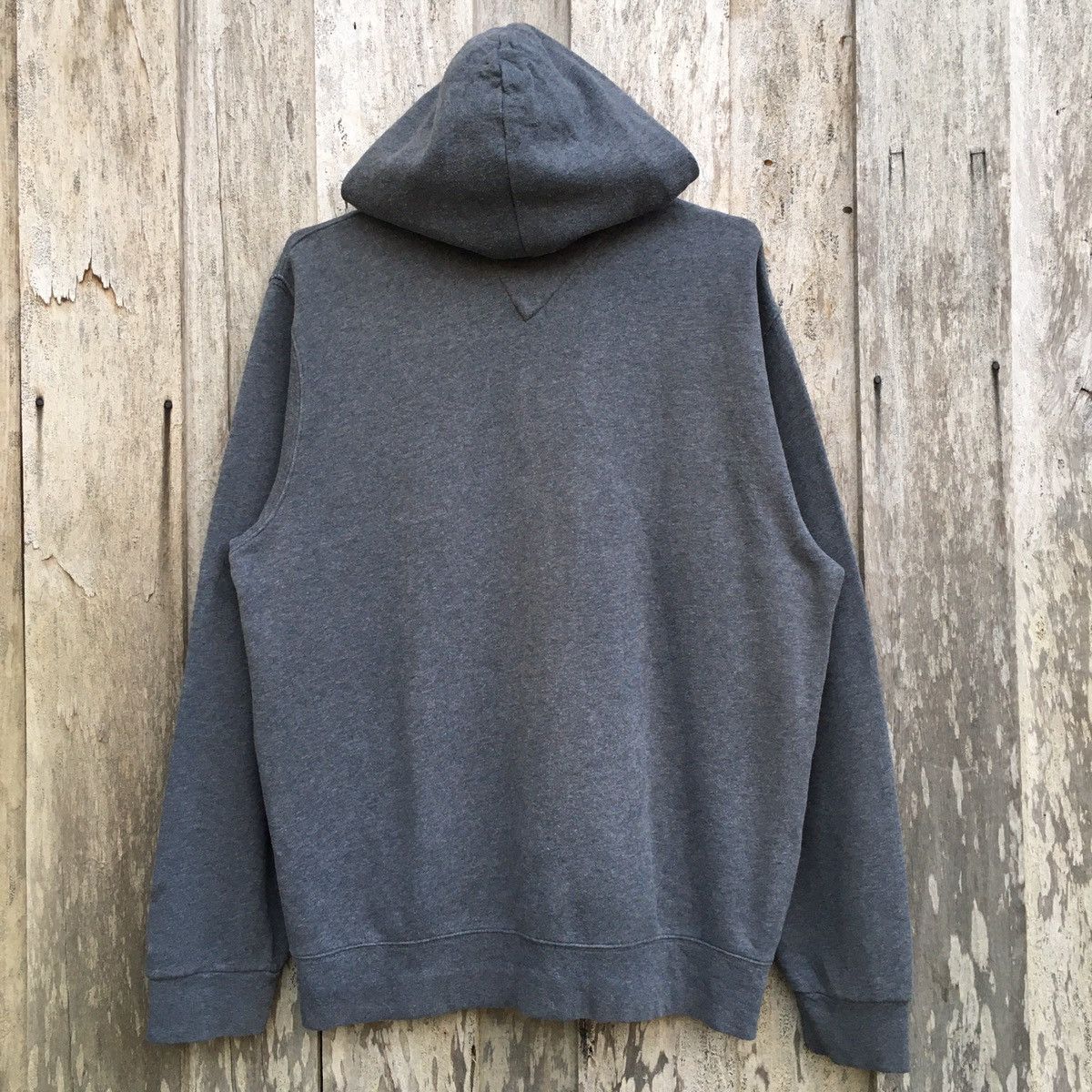 Designer × Tommy Hilfiger Tommy Hilfiger Spell Out Hoodie Sweatshirt Size US L / EU 52-54 / 3 - 10 Thumbnail