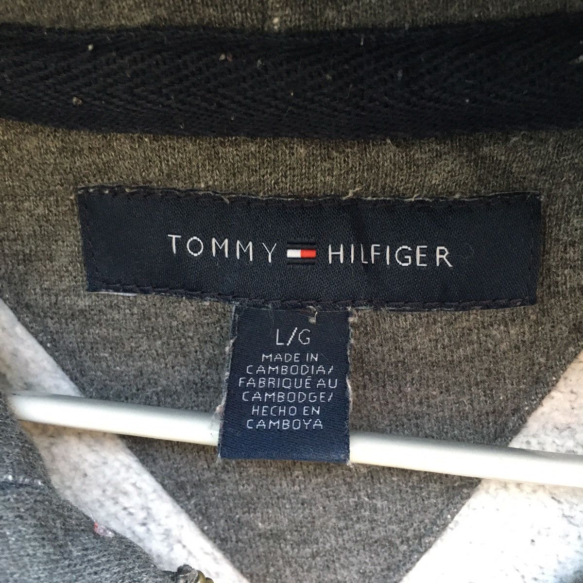 Designer × Tommy Hilfiger Tommy Hilfiger Spell Out Hoodie Sweatshirt Size US L / EU 52-54 / 3 - 4 Thumbnail