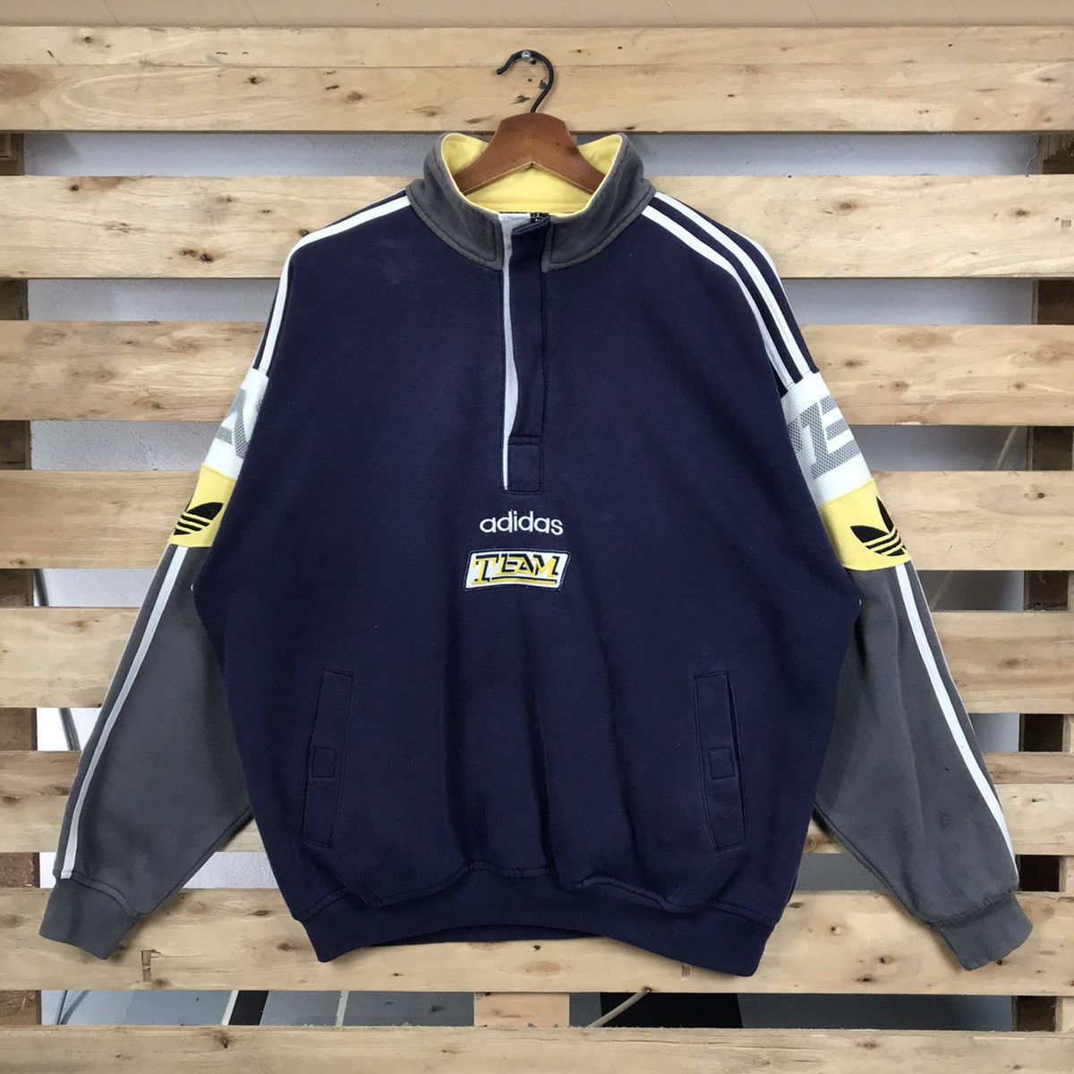 Sports Specialties Vintage Adidas Team Half Zip Sweatshirt Big Logo Size US L / EU 52-54 / 3 - 1 Thumbnail
