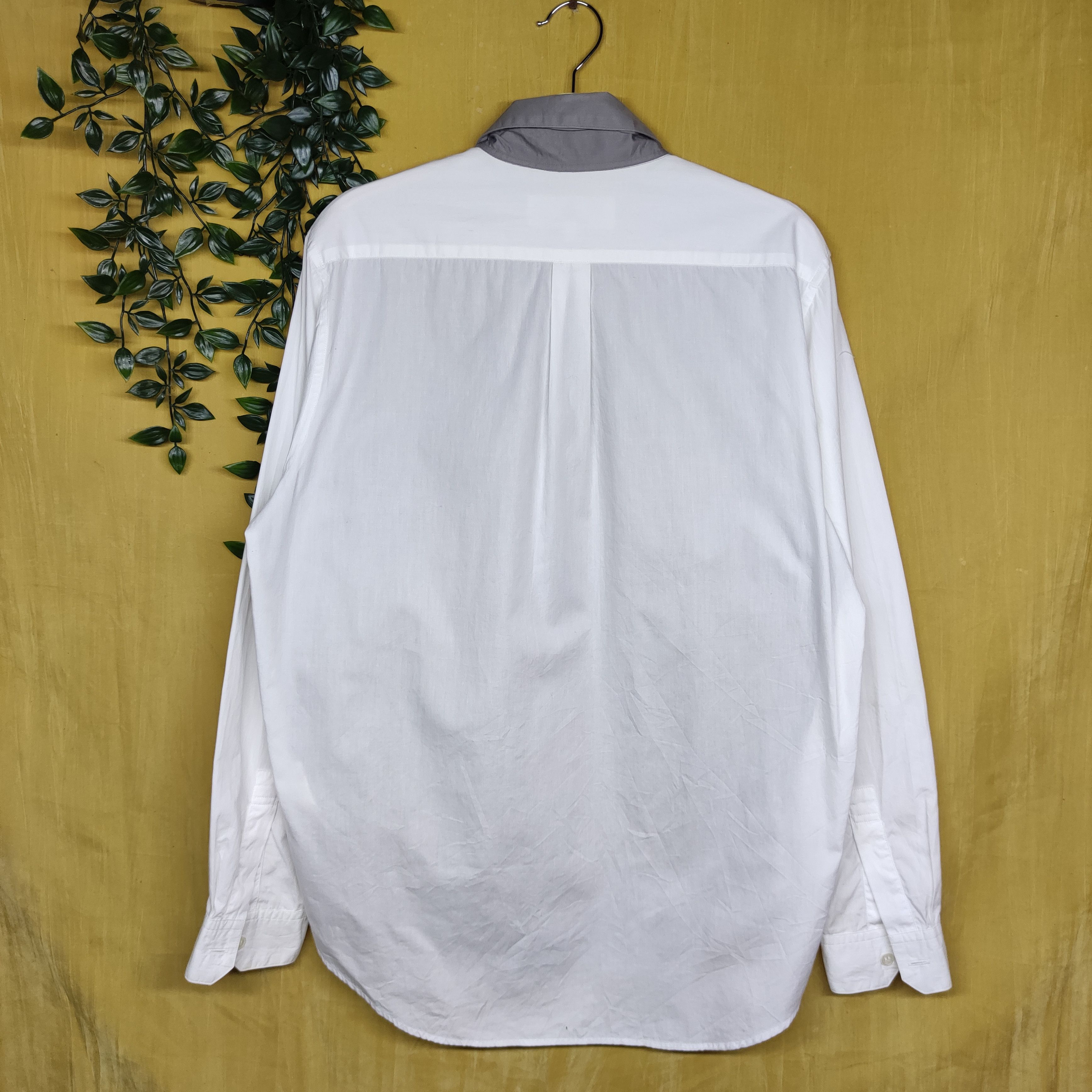 Yohji Yamamoto a83 Yohji Yamamoto shirt button Size US L / EU 52-54 / 3 - 2 Thumbnail