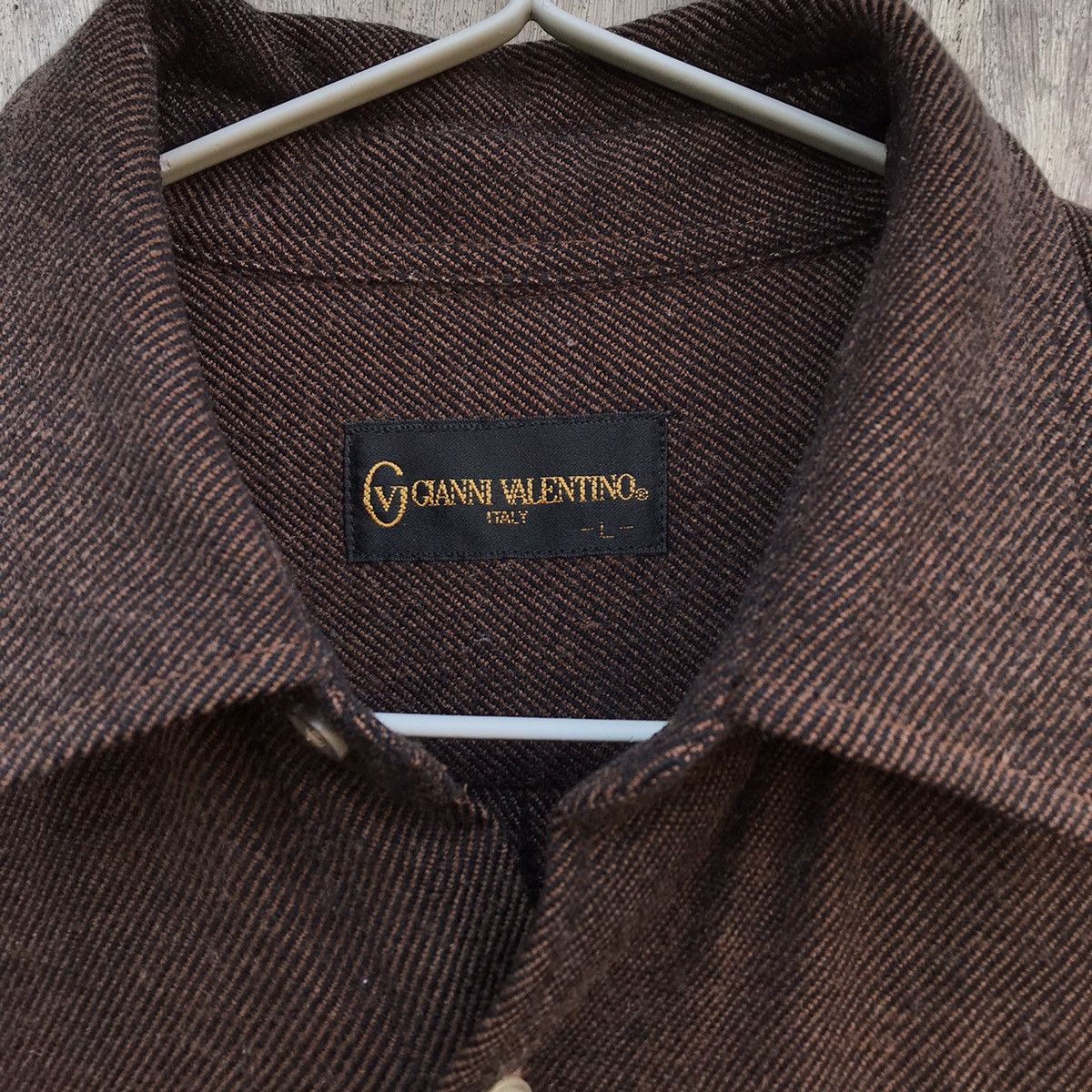 Gianni Valentino × Vintage Vintage Gianni Valentino Button Up Shirt Size US L / EU 52-54 / 3 - 4 Thumbnail