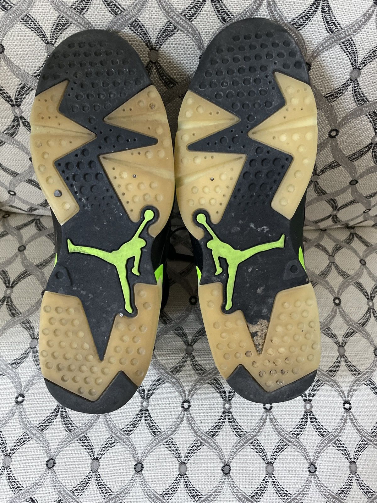 Jordan Brand Air Jordan 6 - Electric Green (Glow in the Dark)- Men’s 13 Size US 13 / EU 46 - 6 Thumbnail