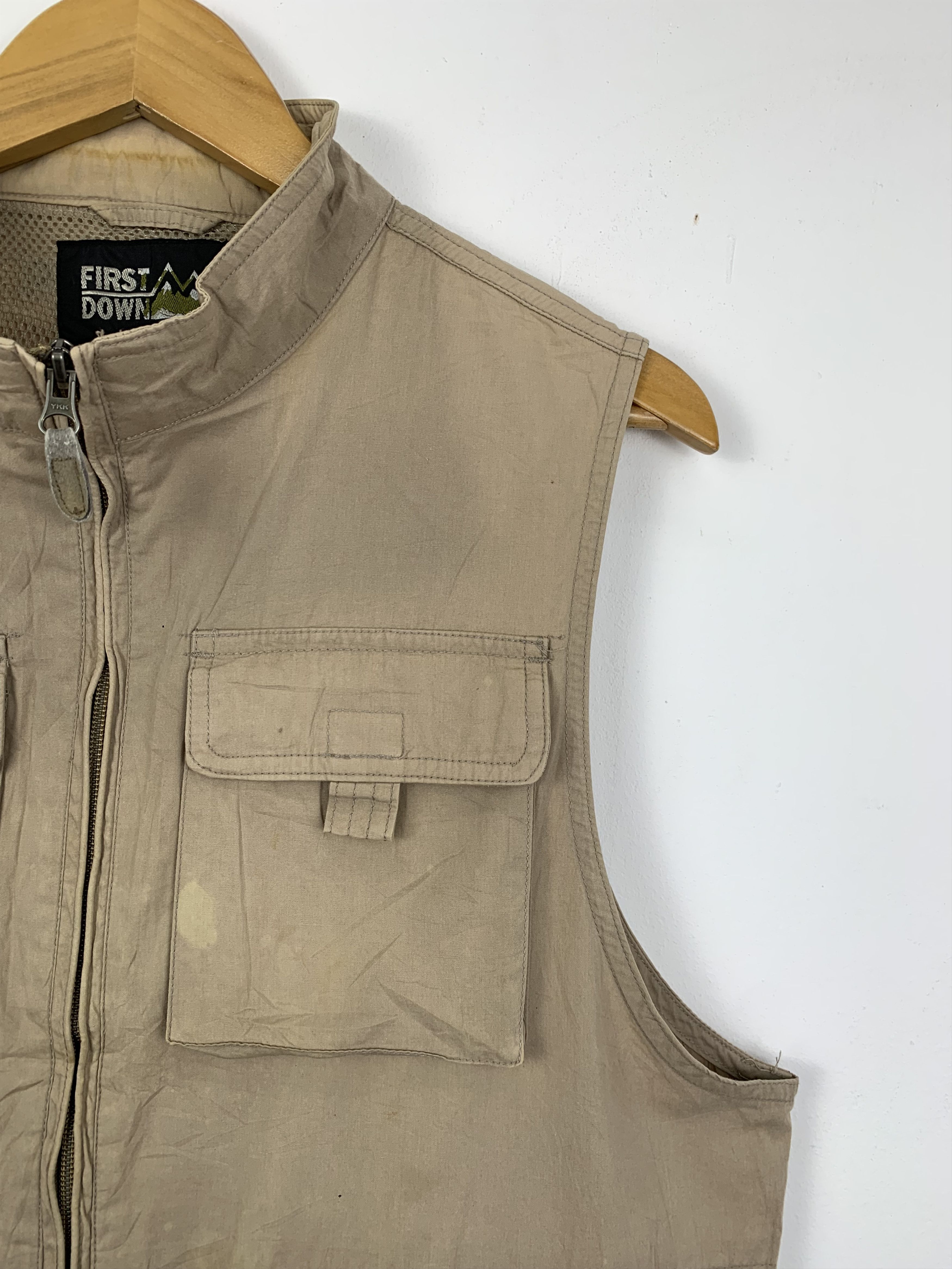 Japanese Brand FIRST DOWN Multi Pocket Zip Up Vests Size US S / EU 44-46 / 1 - 4 Thumbnail