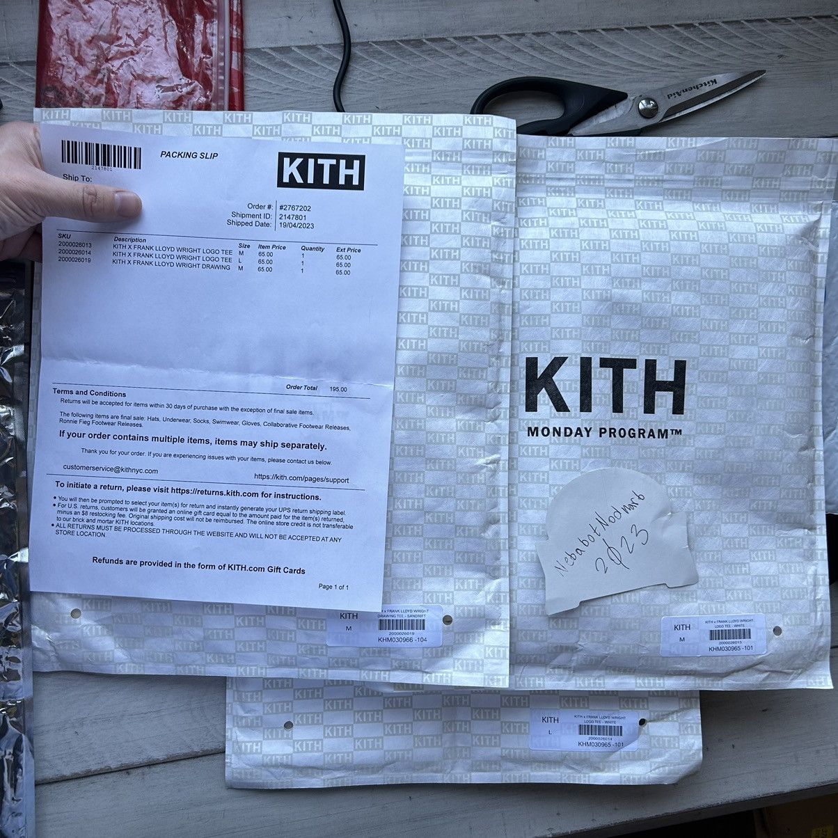 Architect KiTH FRANK LLOYD WRiGHT FOUNDATiON LOGO TEE RONNiE FiEG Size US M / EU 48-50 / 2 - 11 Thumbnail