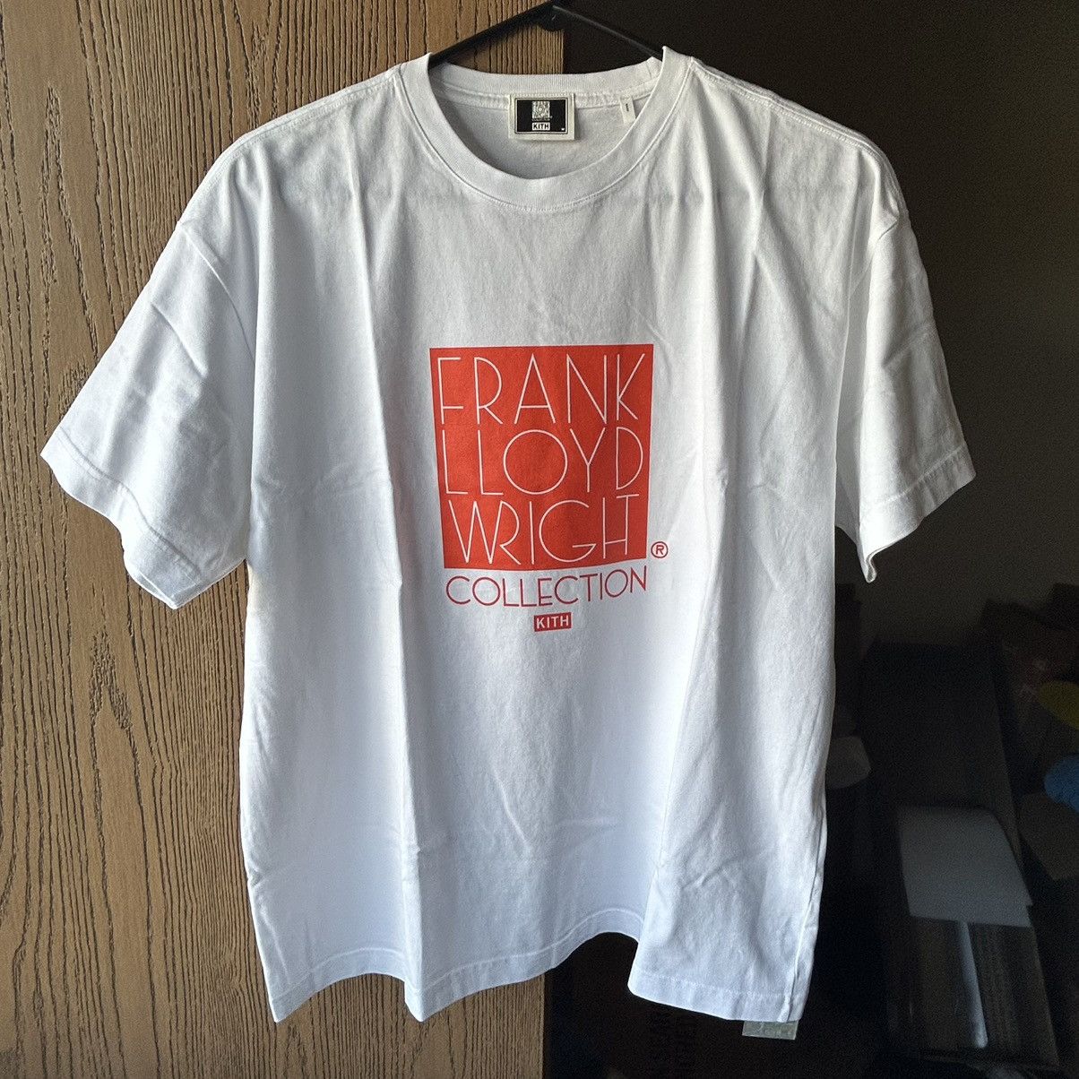 Architect KiTH FRANK LLOYD WRiGHT FOUNDATiON LOGO TEE RONNiE FiEG Size US M / EU 48-50 / 2 - 3 Thumbnail