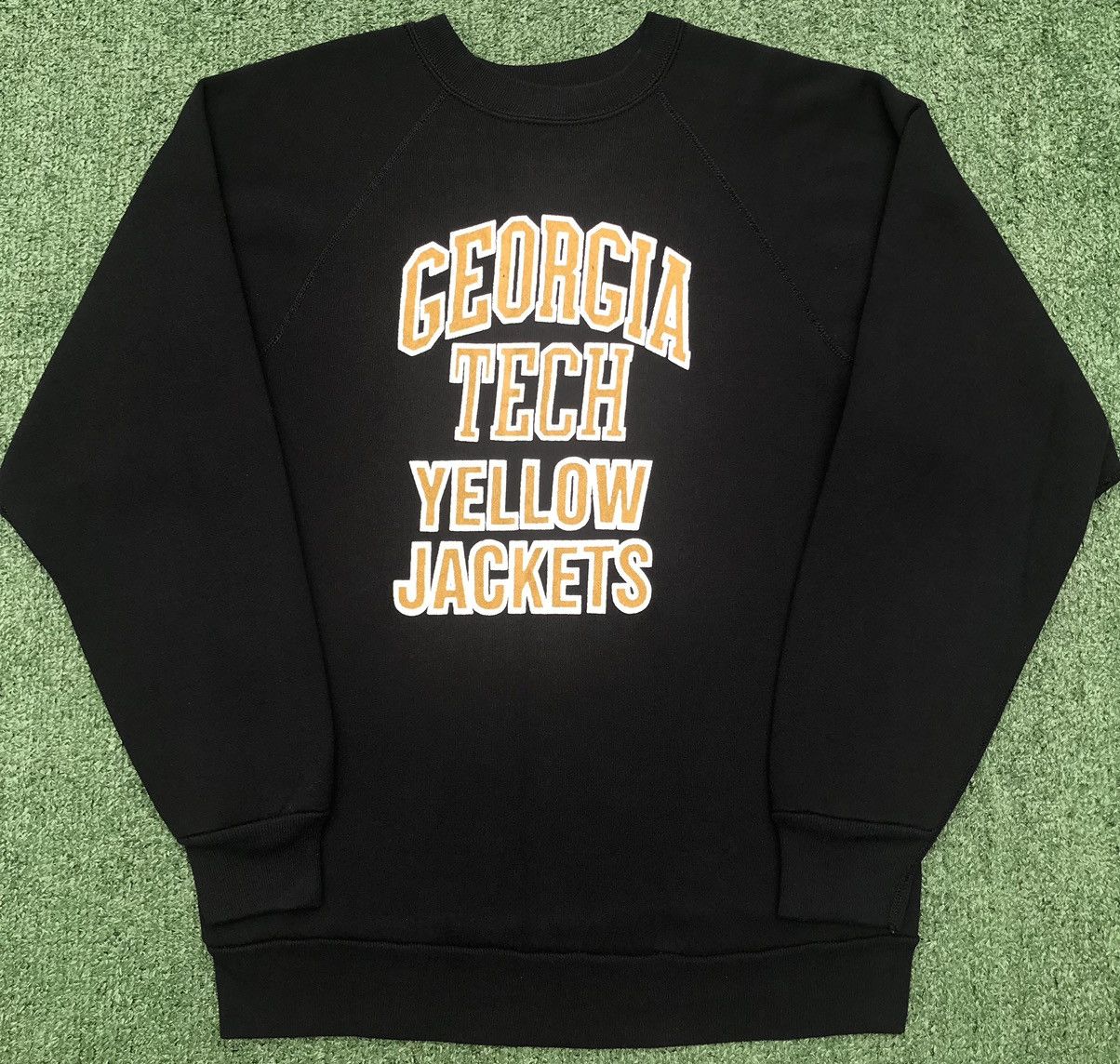 Vintage Vintage 70s Georgia Tech Raglan Sweatshirt Mens Small Size US S / EU 44-46 / 1 - 1 Thumbnail