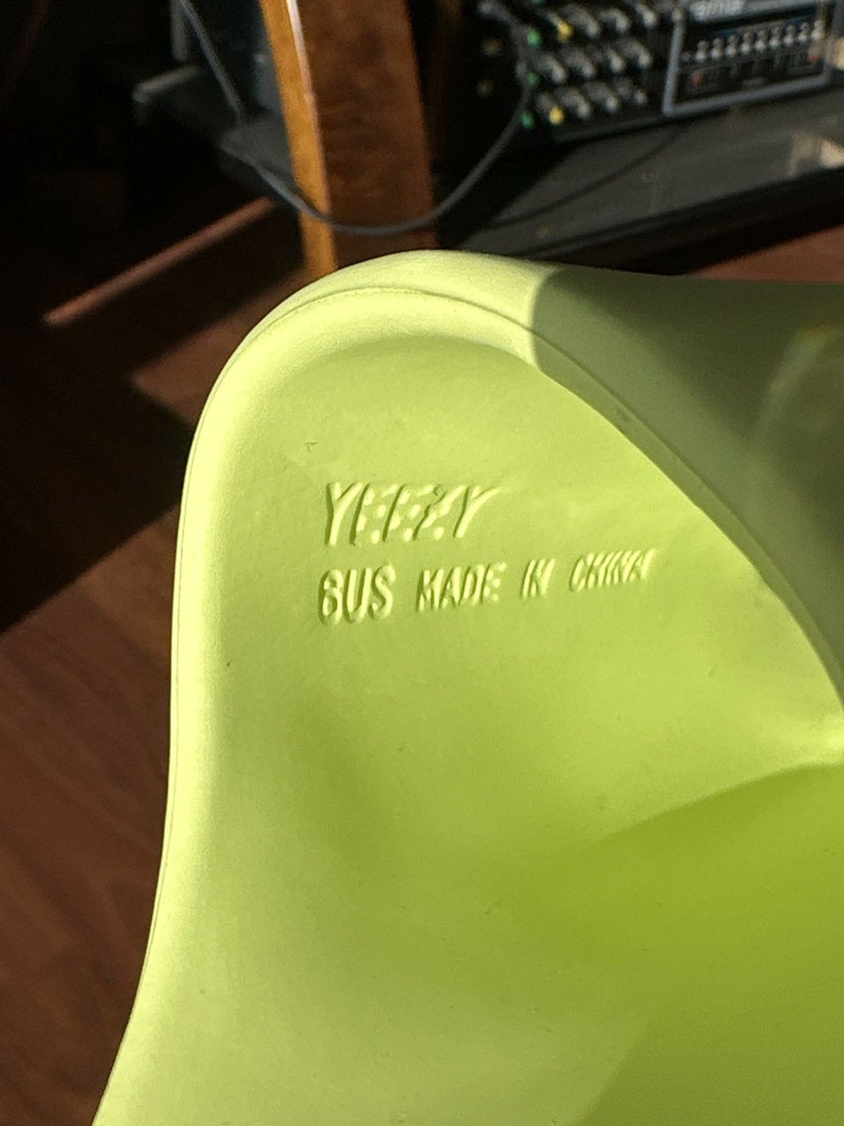 Adidas × Kanye West Adidas Yeezy Slide "Glow Green" Size 6 GX6138 Size US 6 / EU 39 - 7 Thumbnail