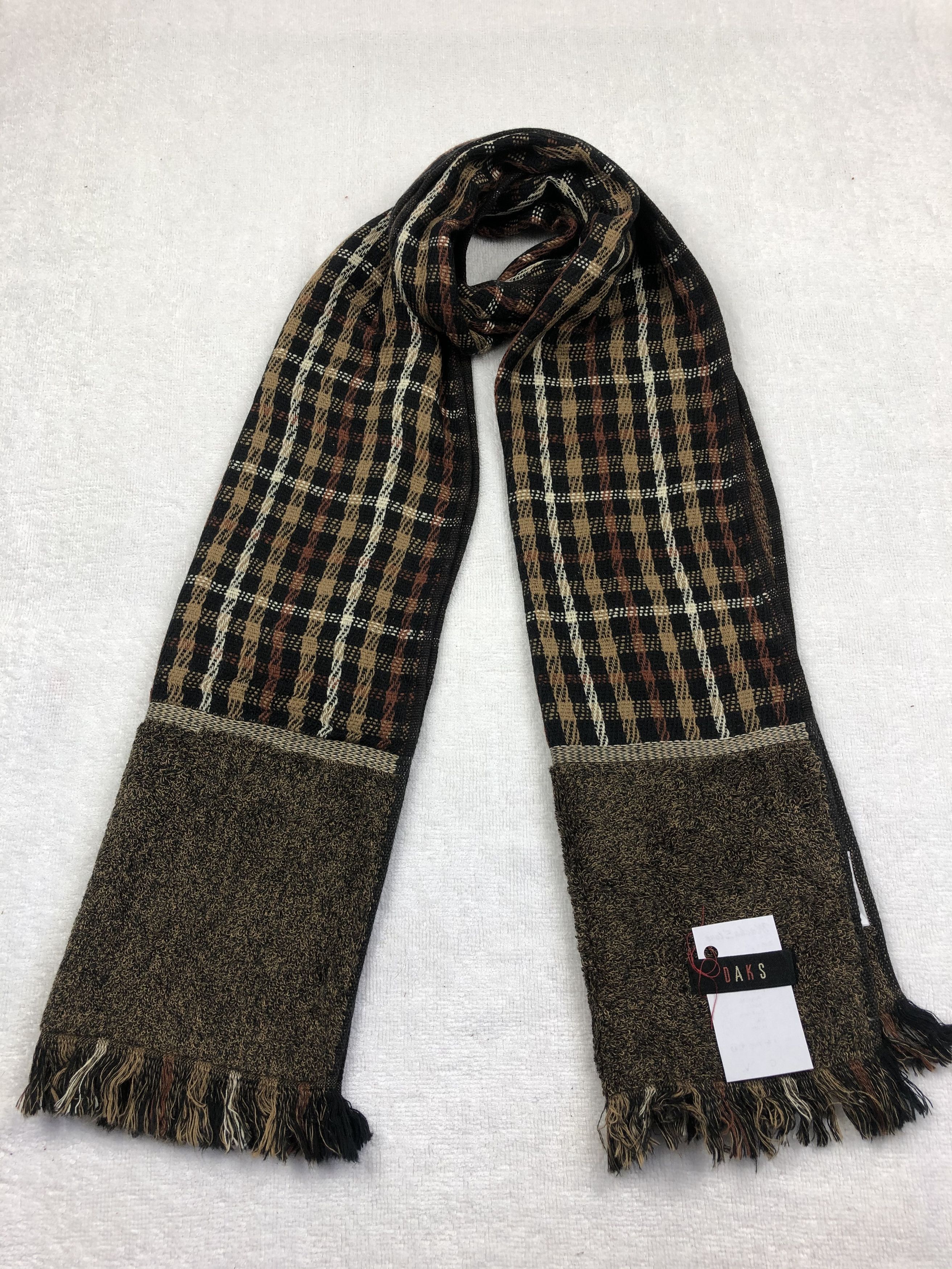 DAKS Daks London Scarf / Muffler / Neckwear Size ONE SIZE - 1 Thumbnail