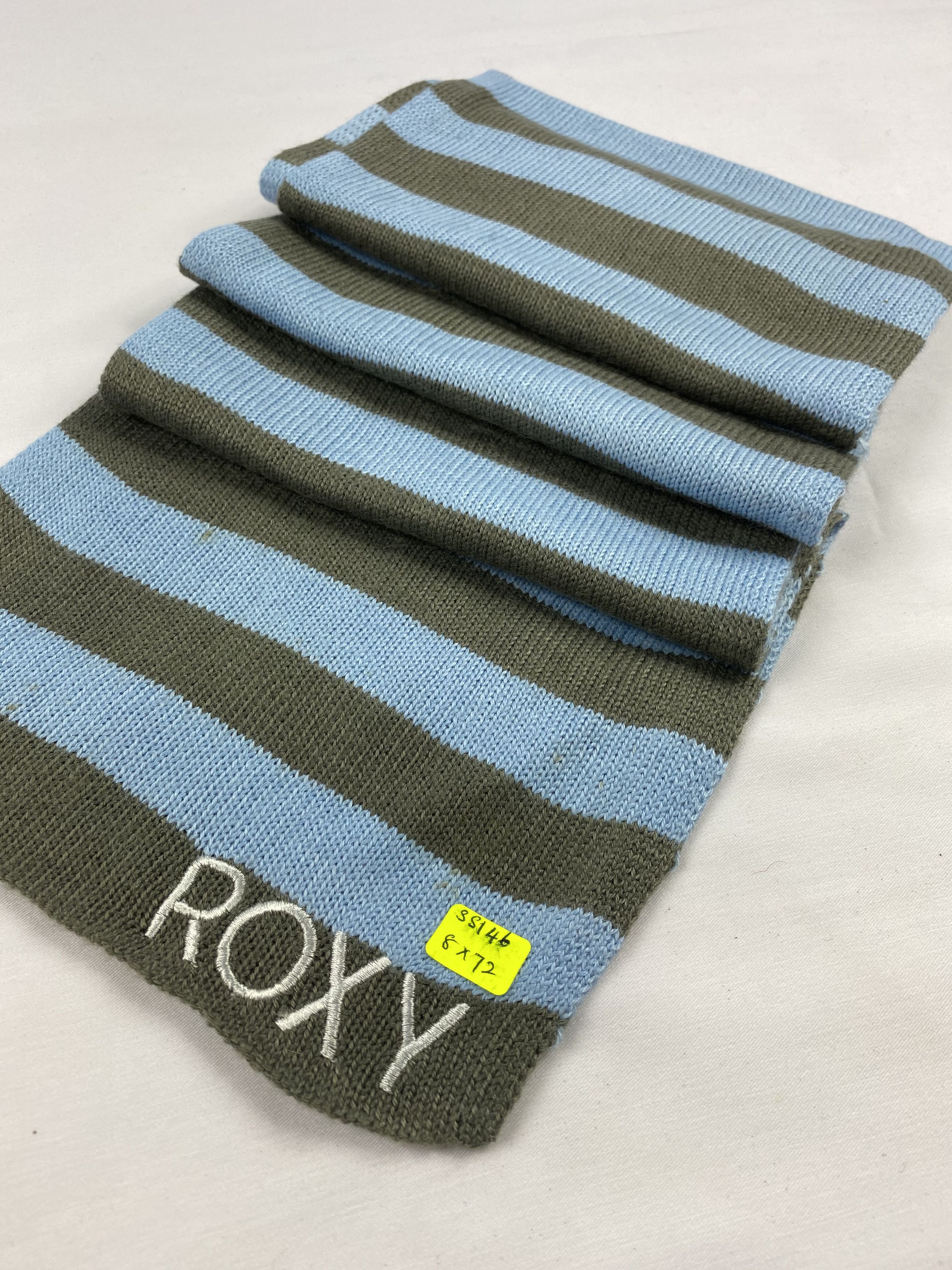 Vintage Roxy Scarf / Muffler / Neckwear Size ONE SIZE - 2 Thumbnail