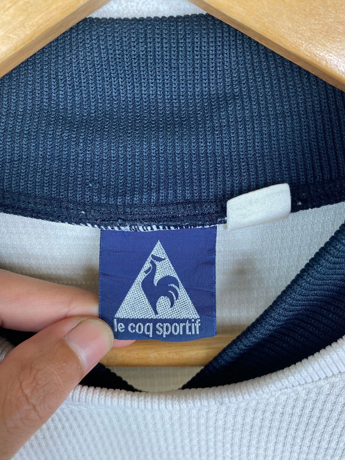 Le Coq Sportif × Vintage Vintage LE COQ SPORTIF Small Logo Sweatshirt Pullover Size US L / EU 52-54 / 3 - 4 Thumbnail