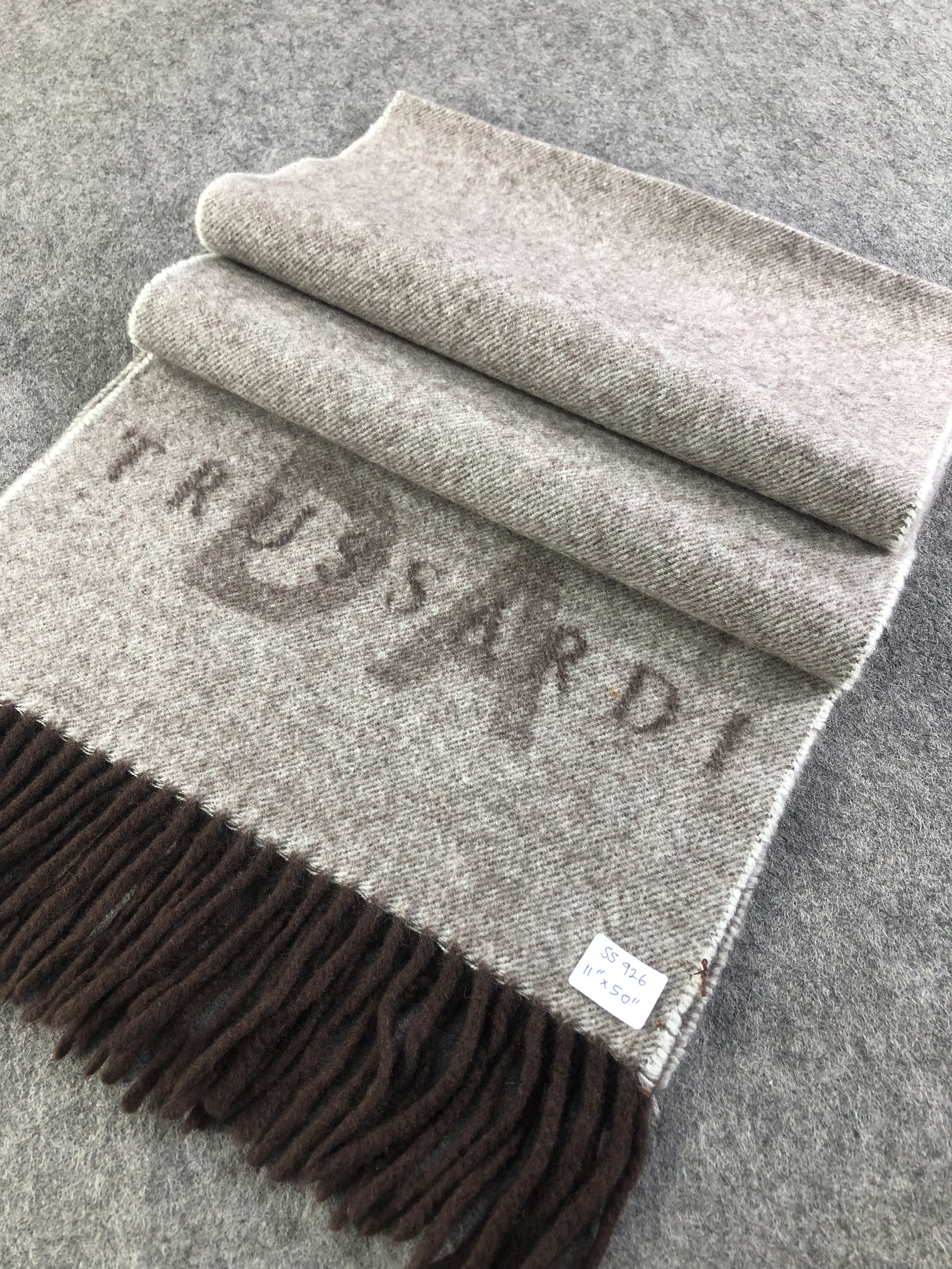 Trussardi Trussardi Cashmere Scarf / Muffler / Neckwear Size ONE SIZE - 2 Thumbnail