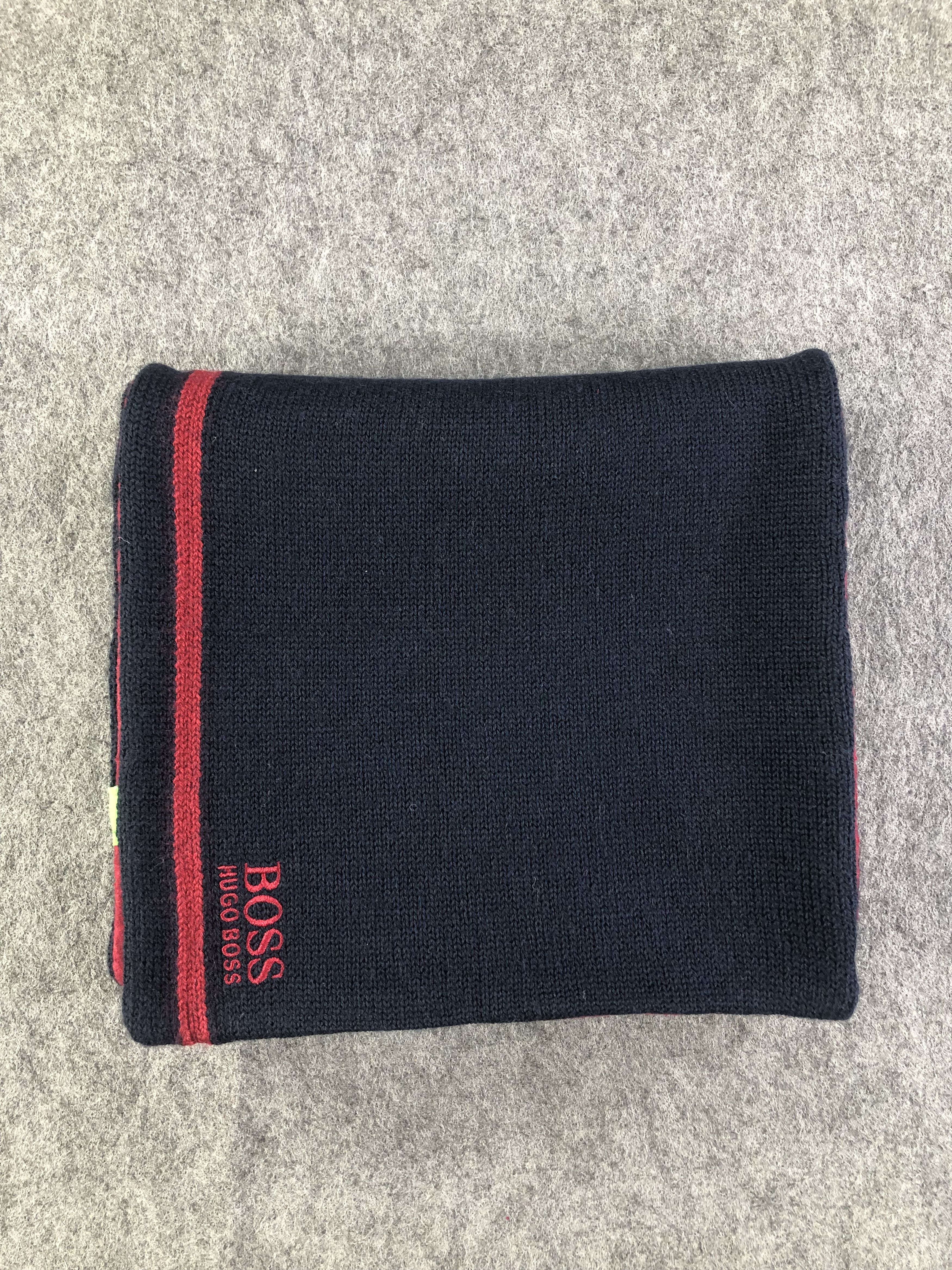 Hugo Boss Hugo Boss Scarf / Muffler / Neckwear Size ONE SIZE - 8 Thumbnail
