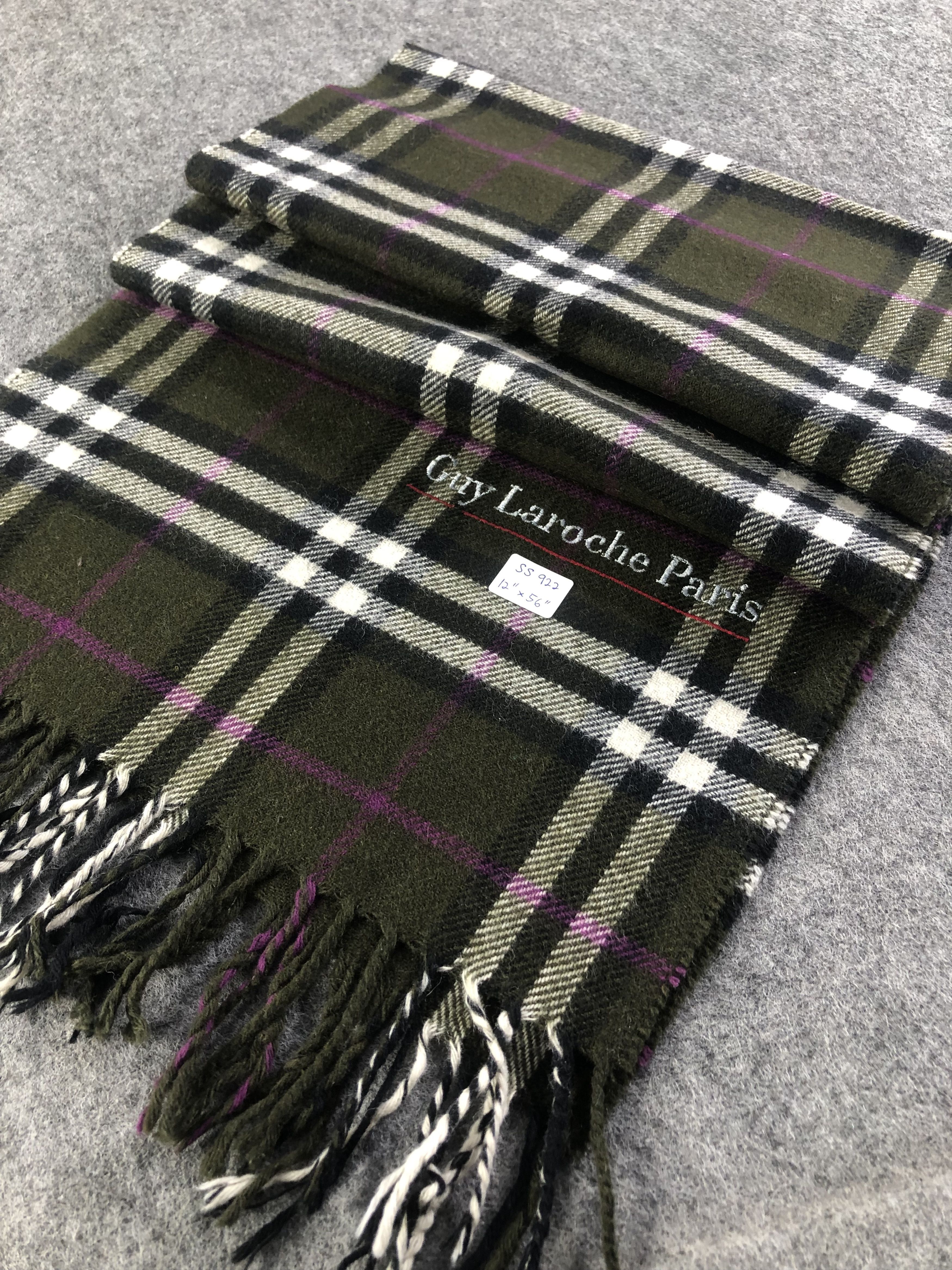 Guy Laroche Guy Laroche Scarf / Muffler / Neckwear Size ONE SIZE - 2 Thumbnail