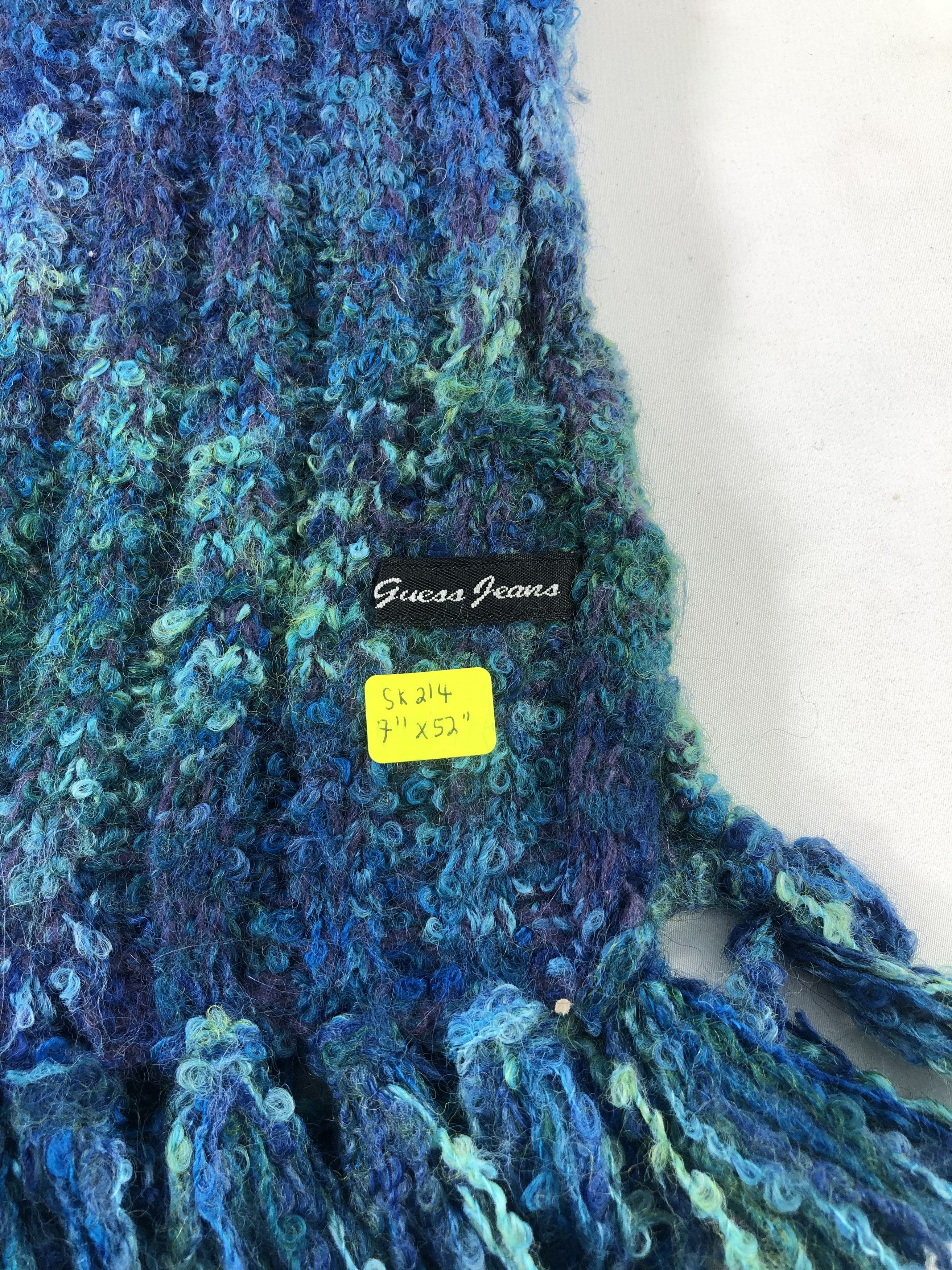 Guess Guess Jeans Scarf / Muffler / Neckwear Size ONE SIZE - 3 Thumbnail