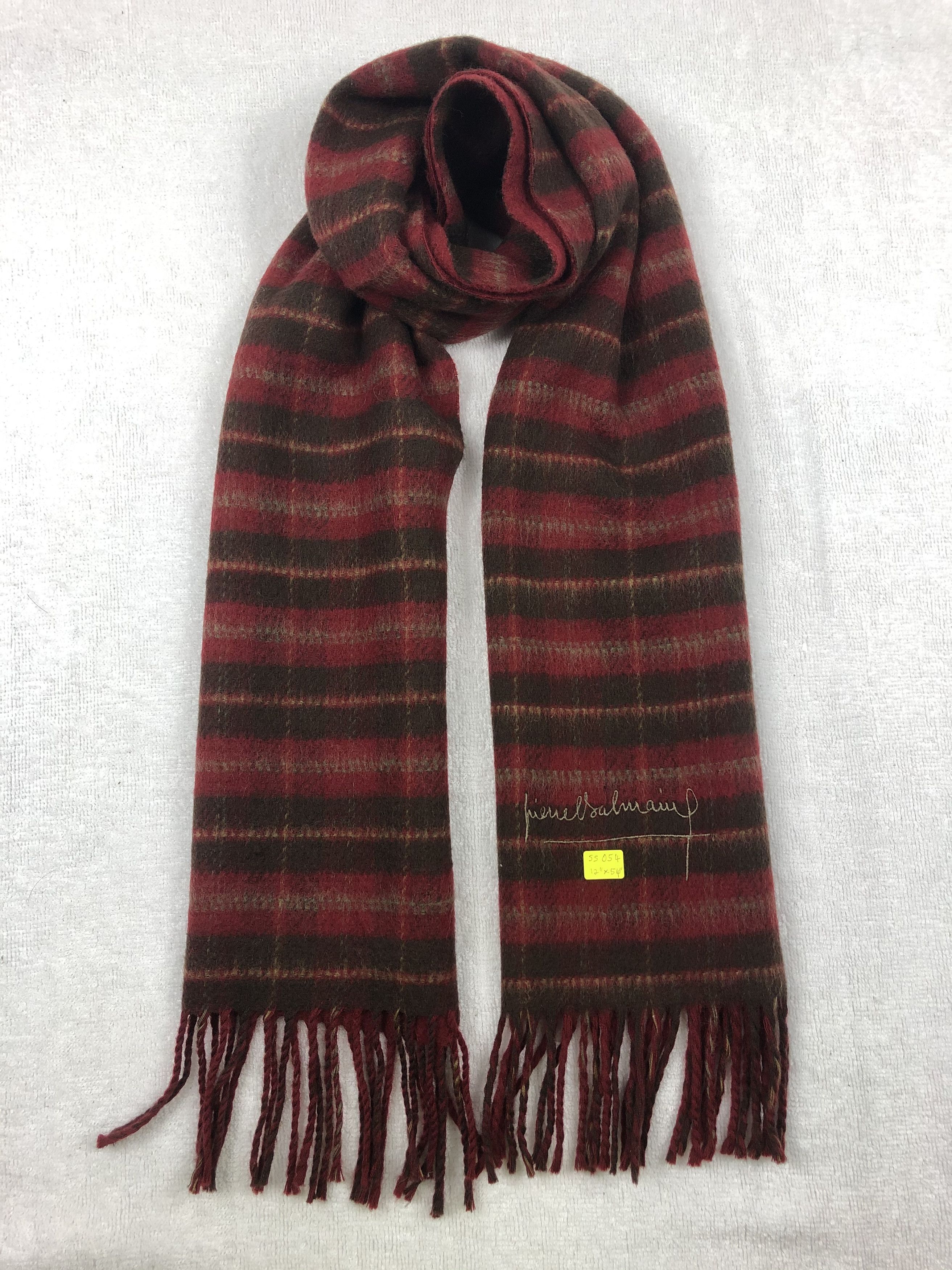 Pierre Balmain Pierre Balmain Scarf / Muffler / Neckwear Size ONE SIZE - 1 Thumbnail