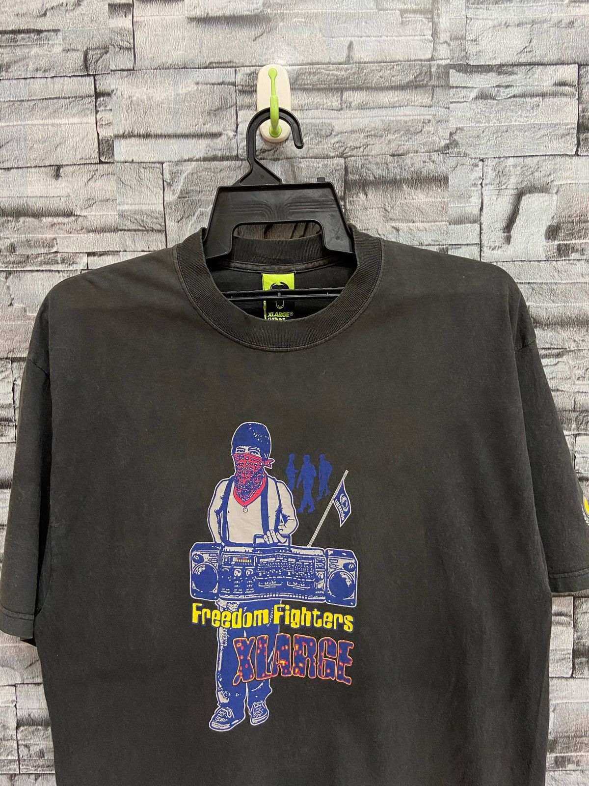 Xlarge Vintage Xlarge t shirt Freedom fighters fit L Size US L / EU 52-54 / 3 - 3 Thumbnail
