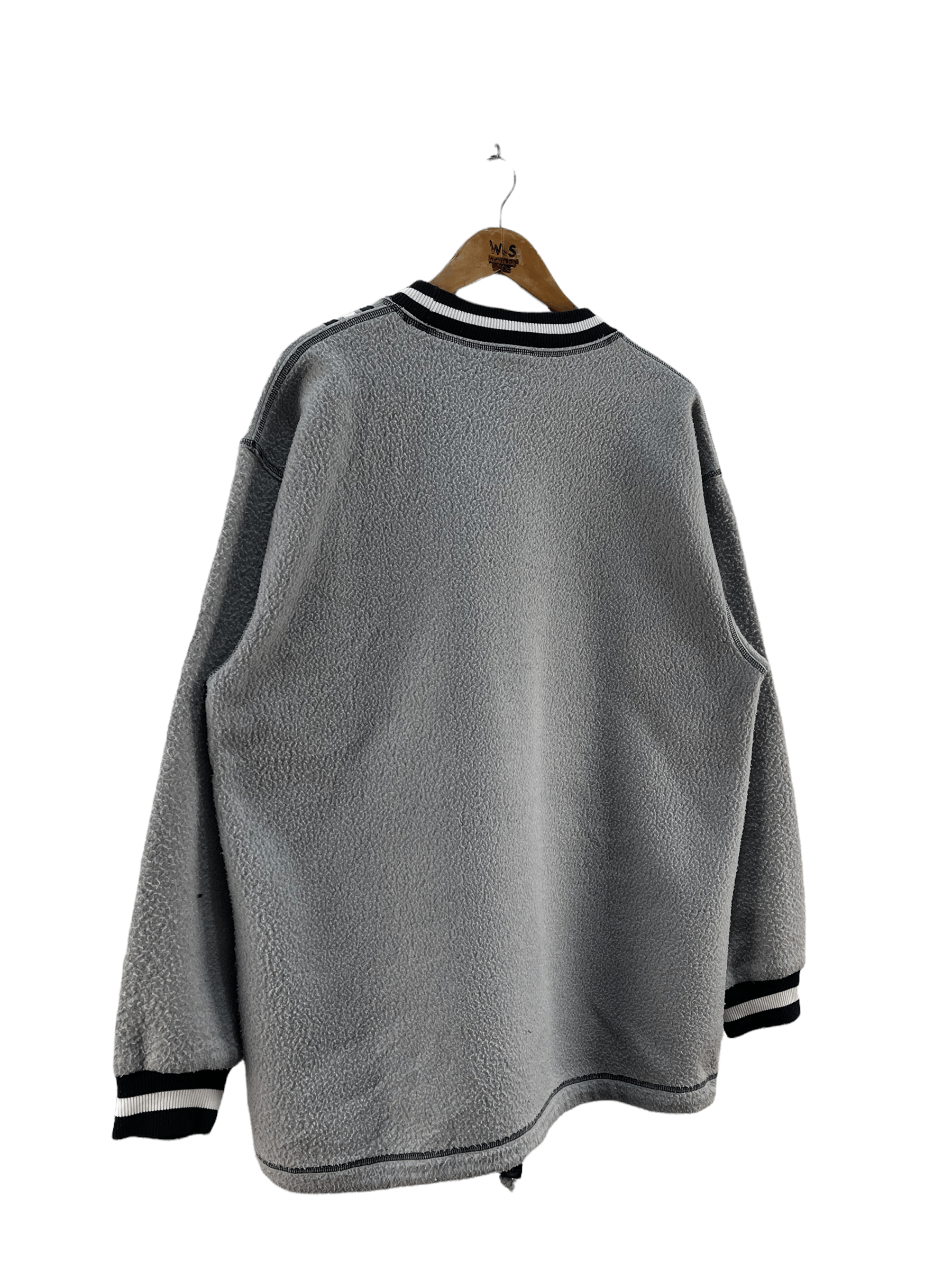 Adidas Vintage Adidas Sweatshirt Size US L / EU 52-54 / 3 - 5 Thumbnail