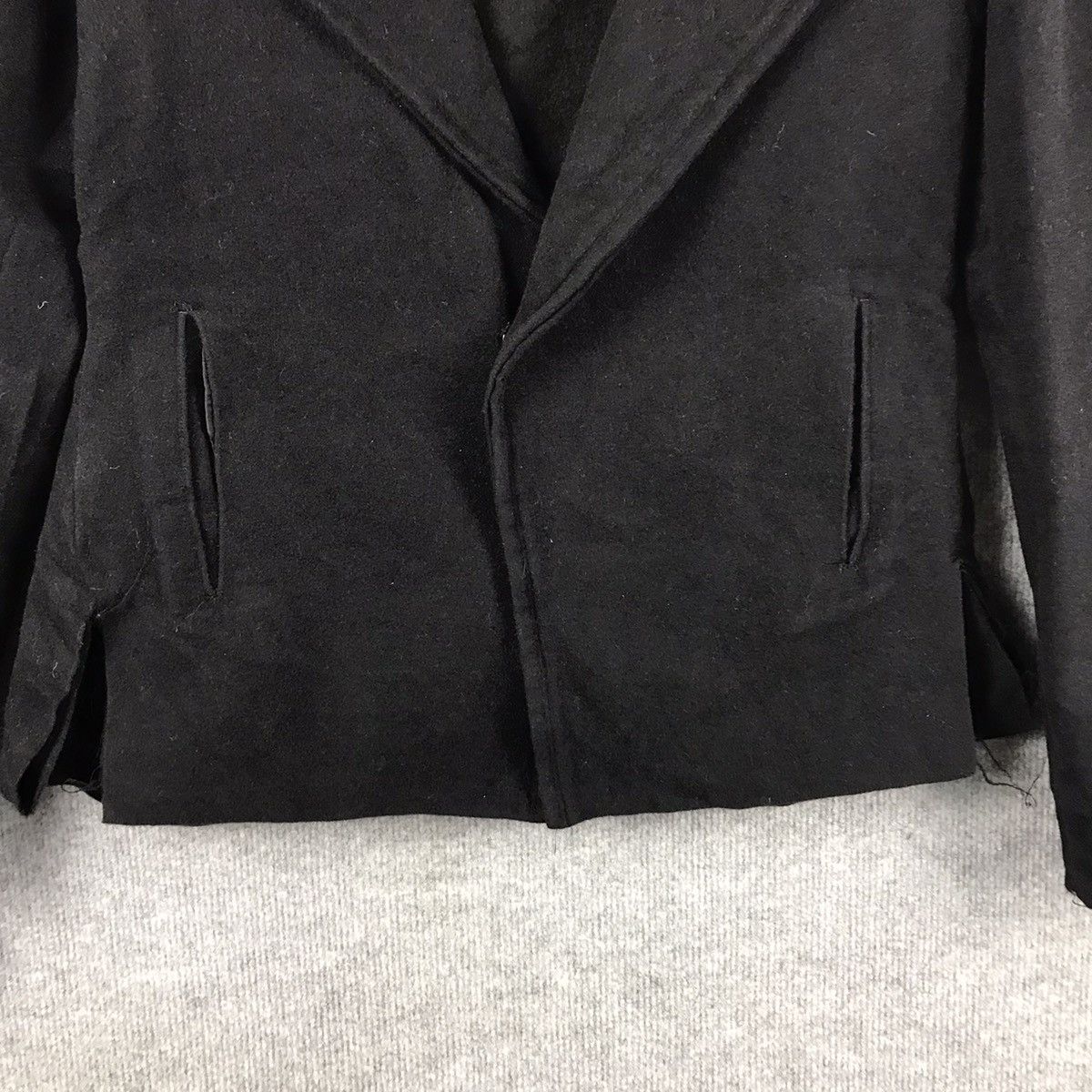 Yohji Yamamoto YOHJI YAMAMOTO FASHION DISTRESSED COAT JACKET Size US S / EU 44-46 / 1 - 2 Thumbnail