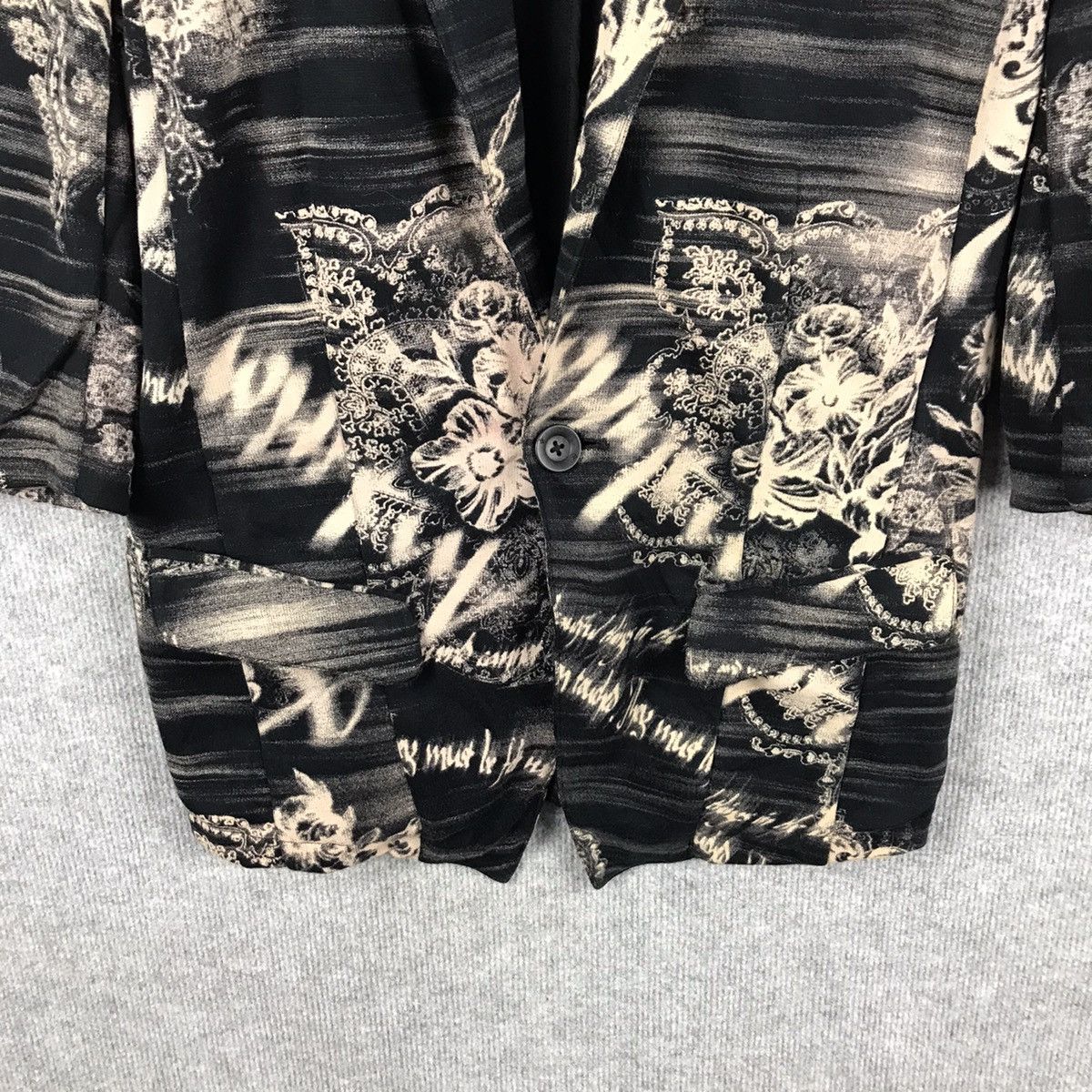 CIVARIZE × If Six Was Nine × Le Grande Bleu (L.G.B.) CIVARIZE PUNK RARE COAT SHORT SLEEVE JACKET Size US S / EU 44-46 / 1 - 3 Thumbnail
