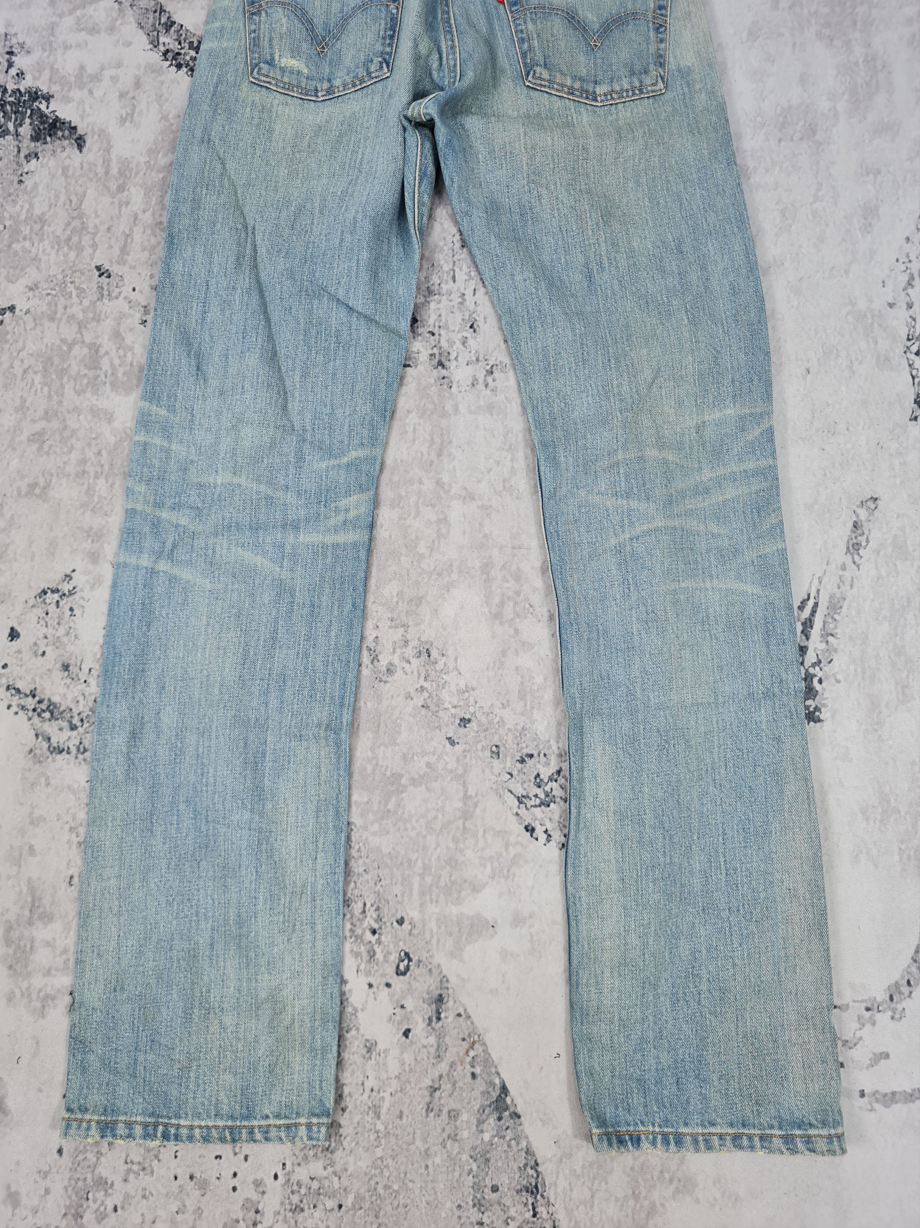 Levi's LEVIS 501 Sun Faded Distressed Denim Size 29x33 Jeans L0034 Size US 29 - 7 Thumbnail