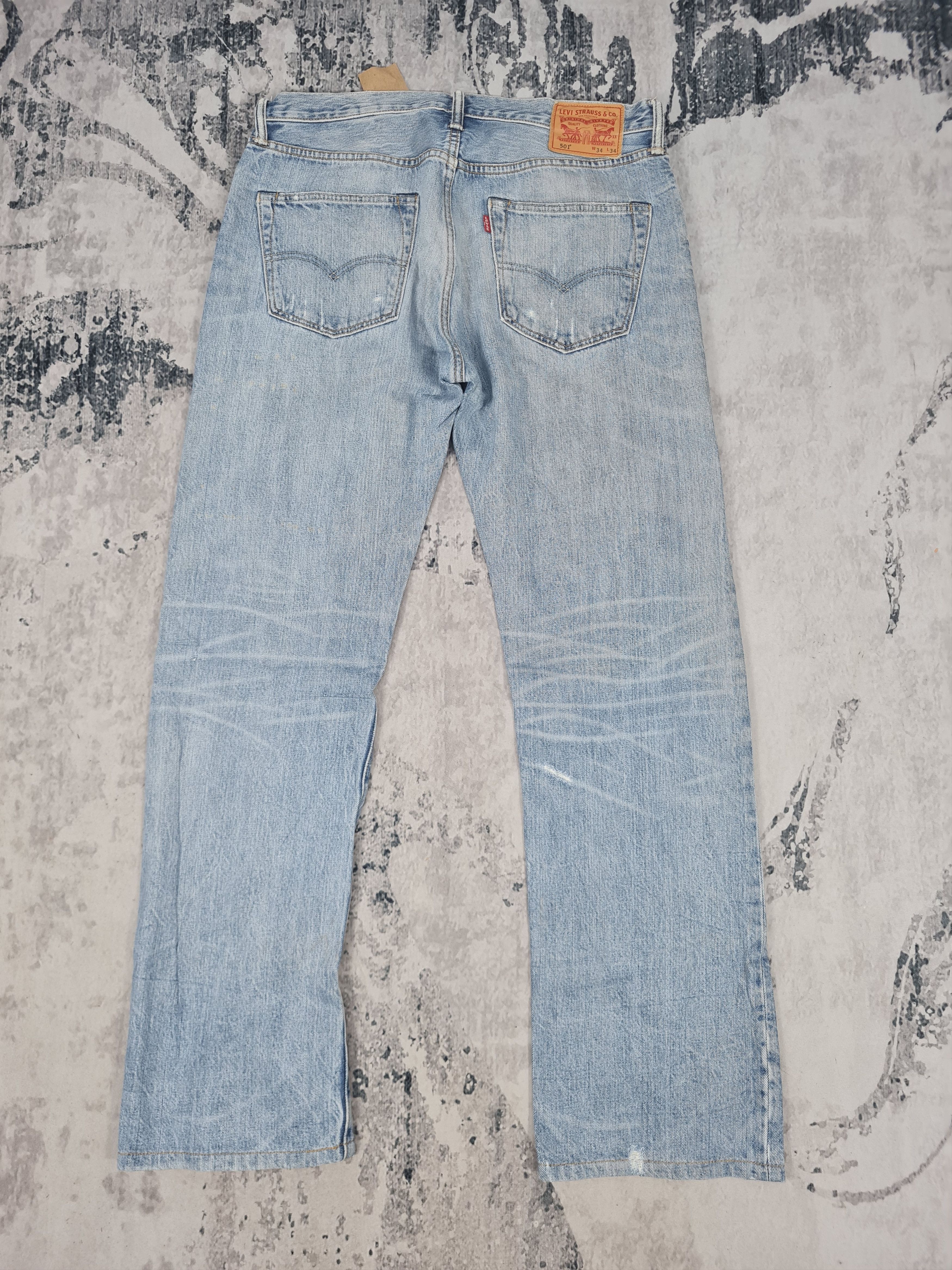 image of Distressed Denim x Levis VTG Levis 501 Sun Faded Distressed Size 34X32 Jeans L0029 in Blue, Men's