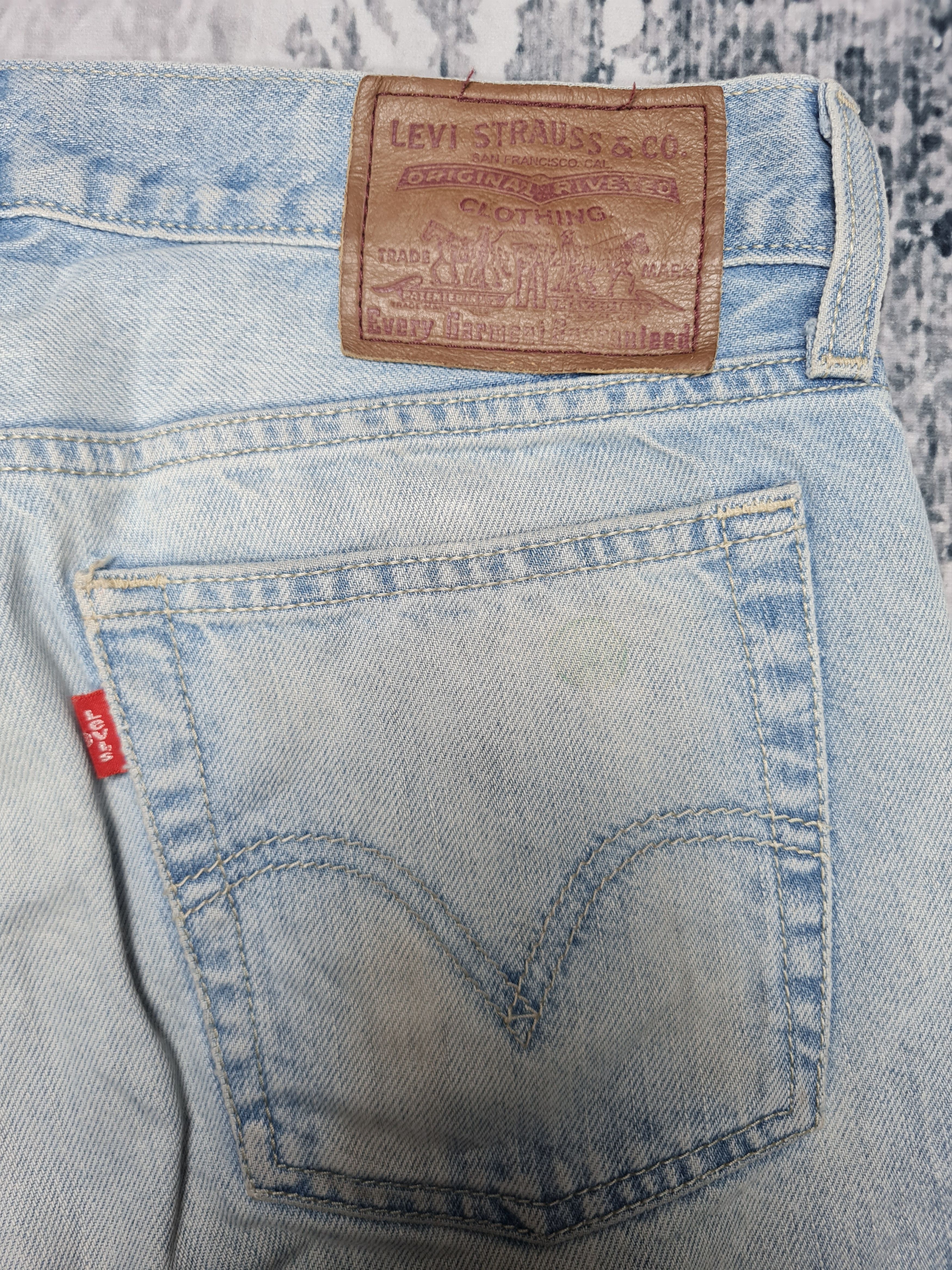 Levi's Vintage LEVIS Light Wash Faded Rusty Size 31X31 Jeans L0202 Size US 31 - 6 Thumbnail