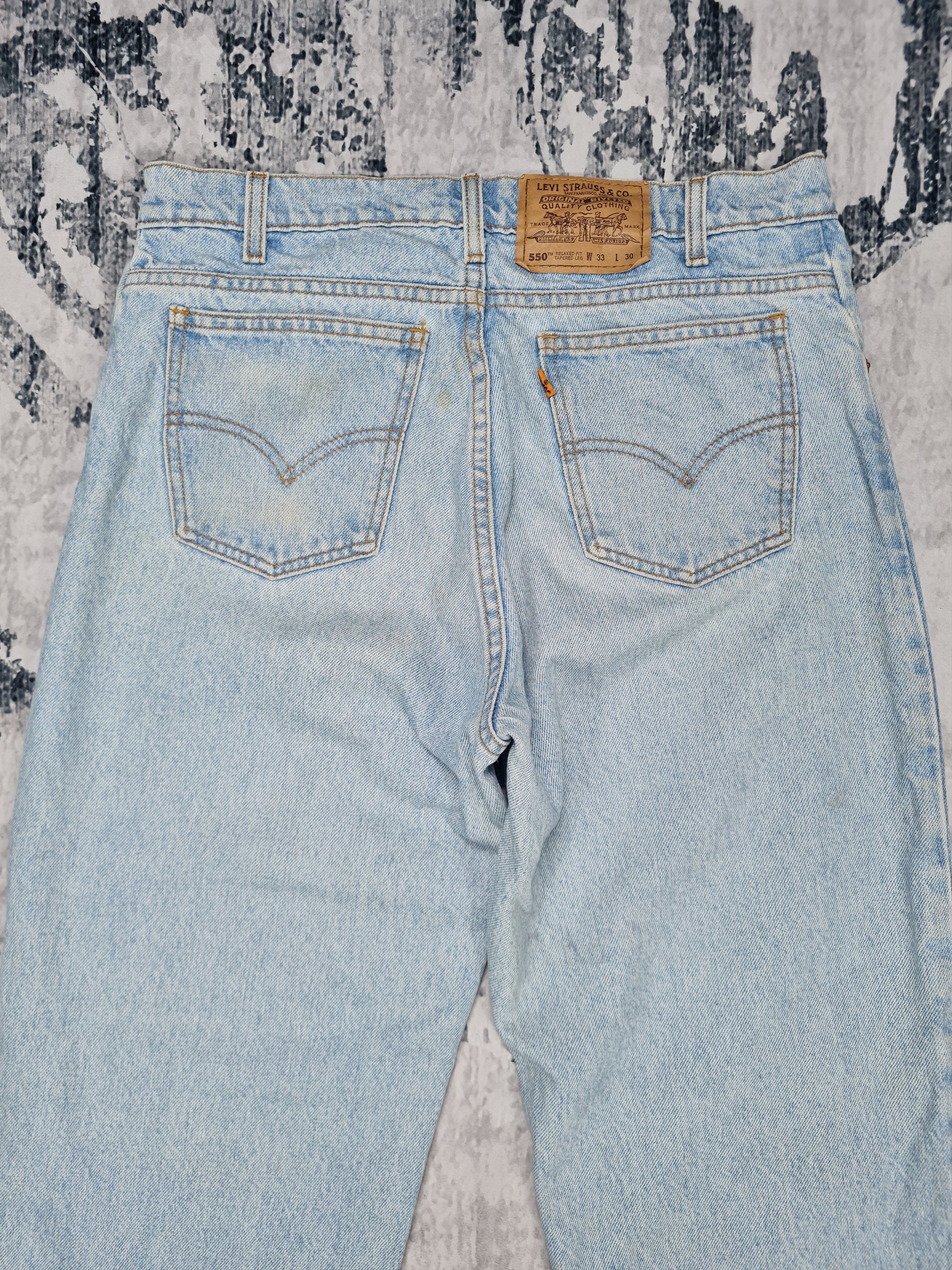 Levi's Vtg LEVIS 550 Light Wash Distressed Rusty 33X30 Jeans L0253 Size US 33 - 7 Thumbnail