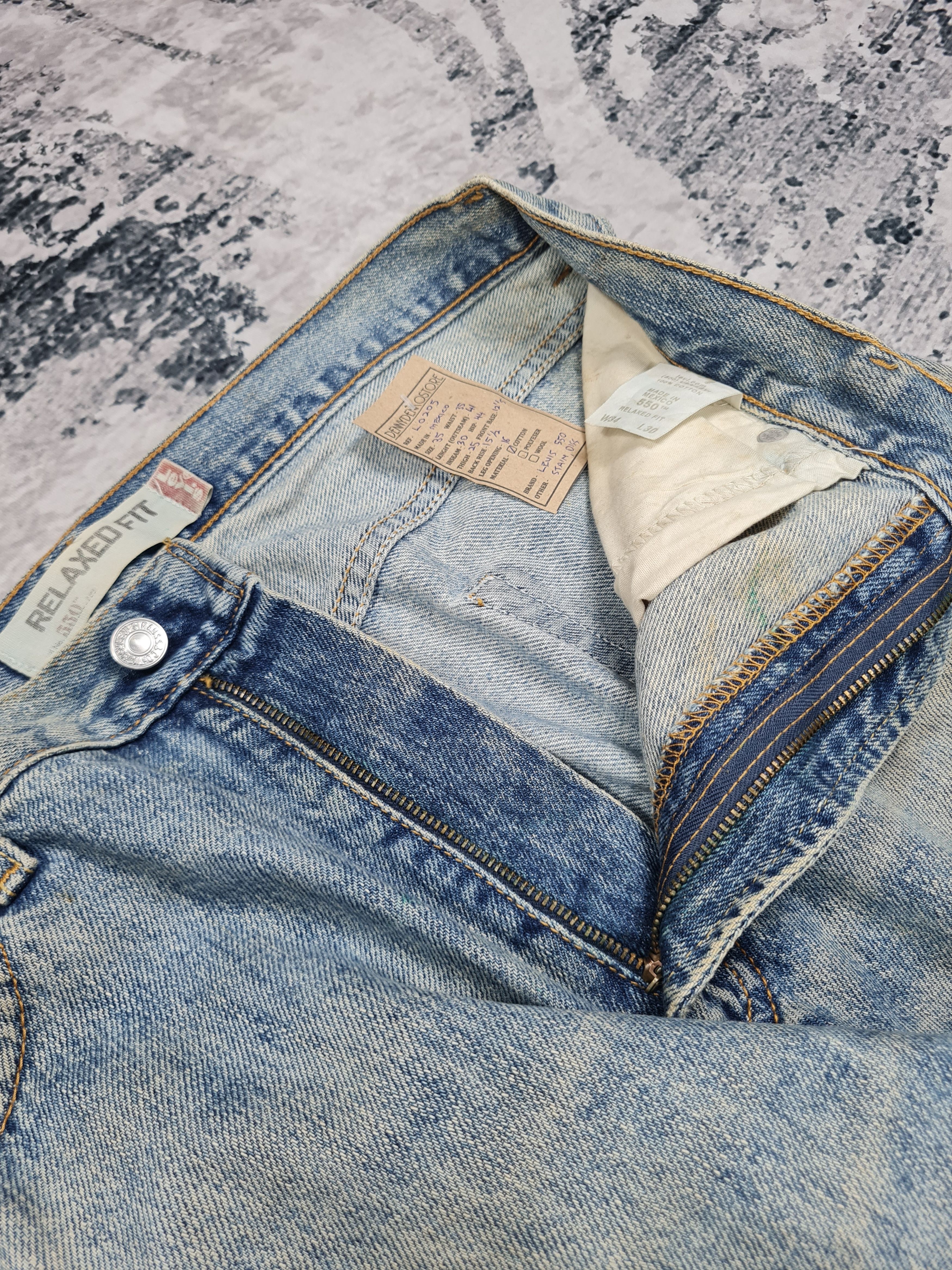 Levi's Vintage LEVIS 550 Light Wash Rusty Size 35X30 Jeans L0205 Size US 35 - 9 Thumbnail