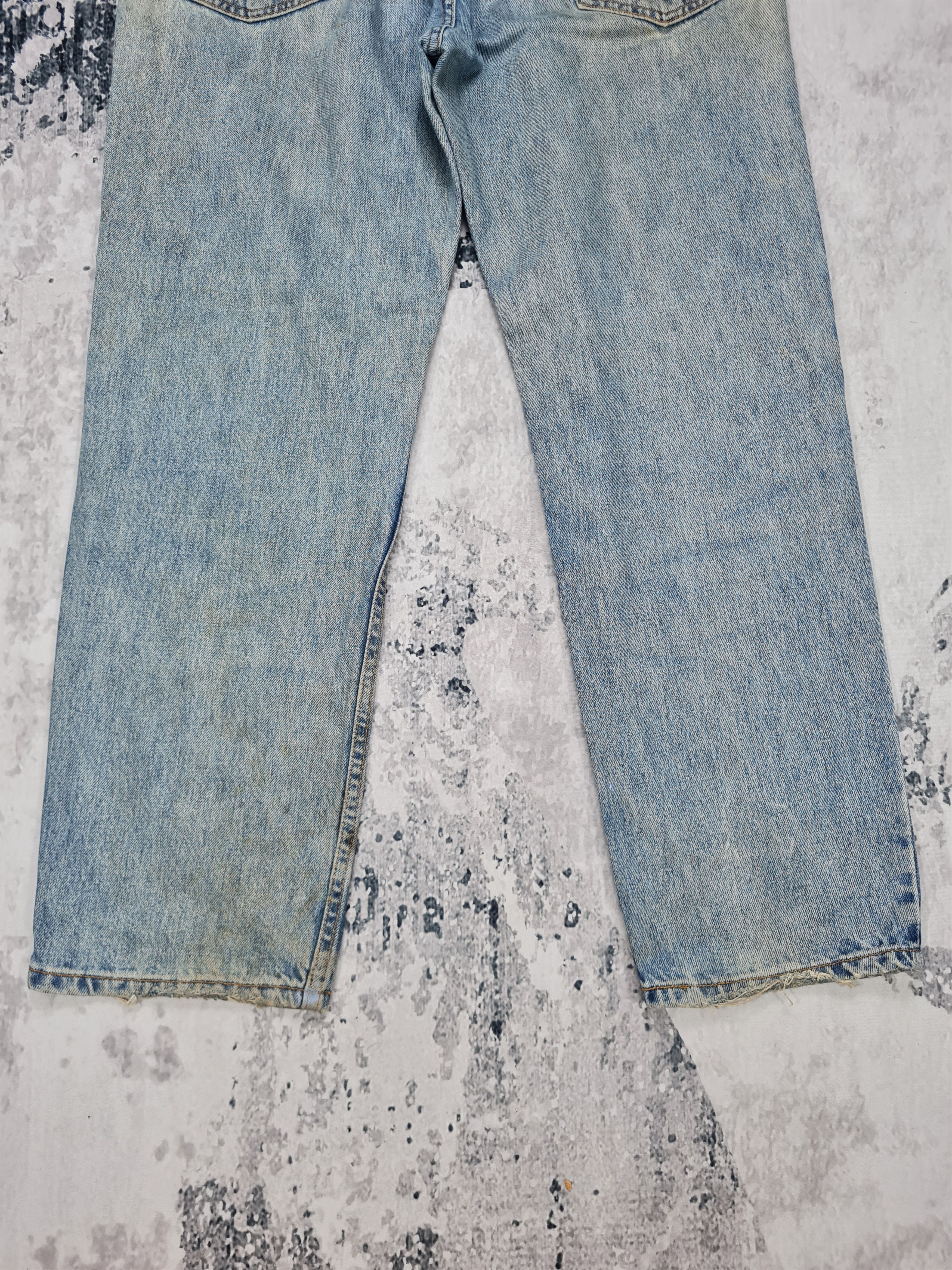 Levi's Vintage LEVIS 550 Light Wash Rusty Size 35X30 Jeans L0205 Size US 35 - 4 Thumbnail