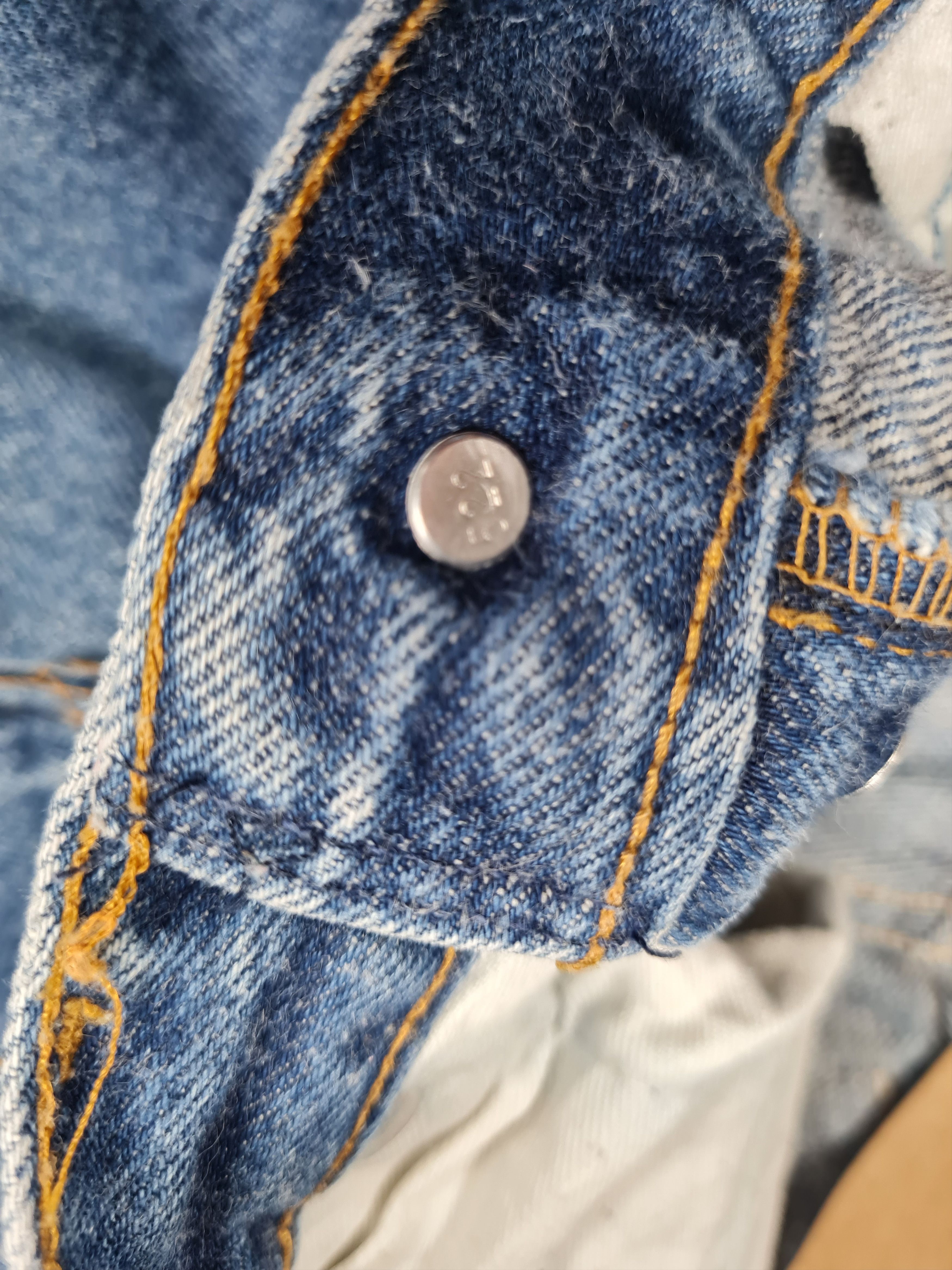 Levi's Vintage Clothing Vintage LEVIS 501 Stone Wash Rusty Size 29X29 Jeans L0242 Size US 29 - 10 Thumbnail