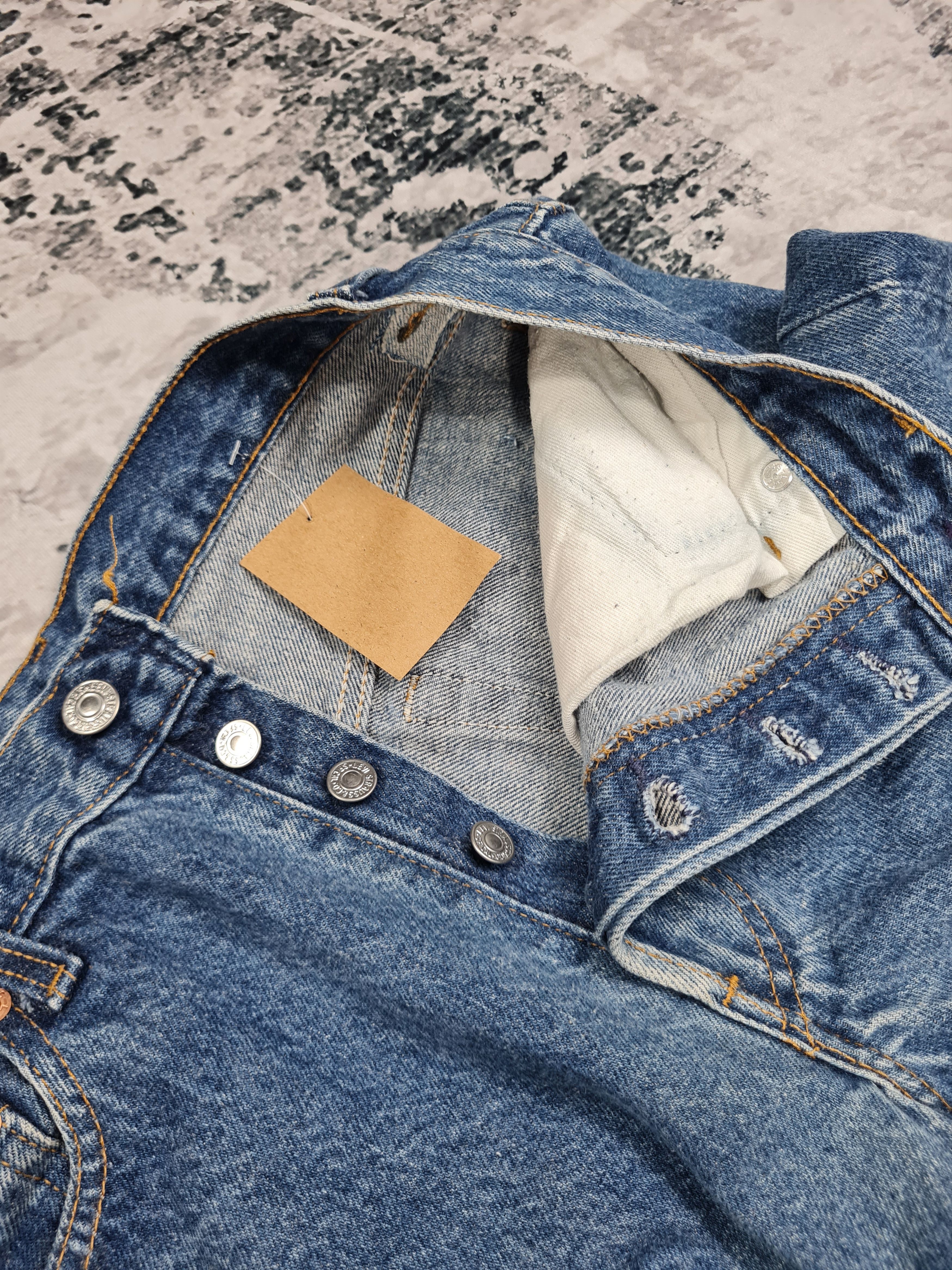 Levi's Vintage Clothing Vintage LEVIS 501 Stone Wash Rusty Size 29X29 Jeans L0242 Size US 29 - 9 Thumbnail