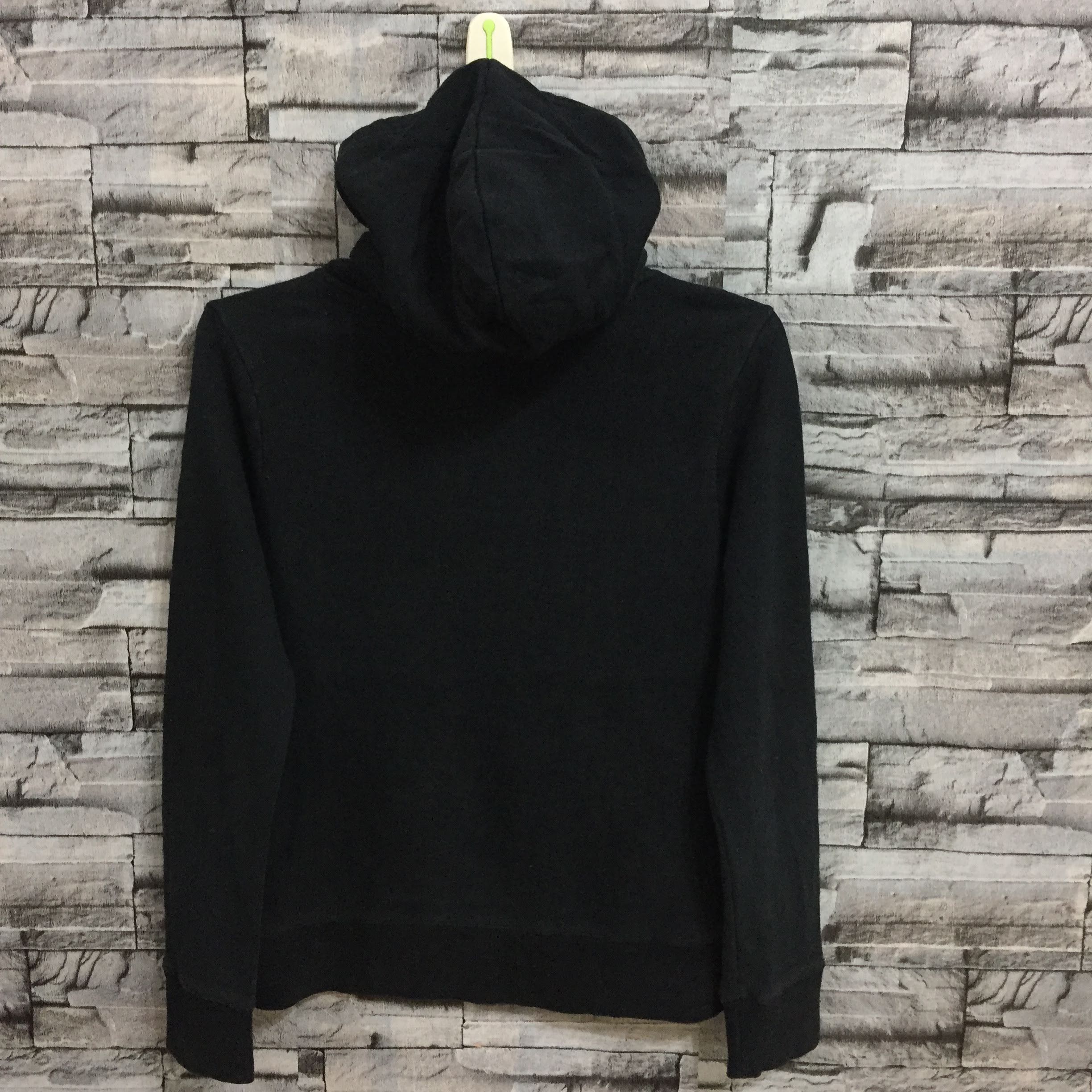 Santa Cruz Skateboards Vintage Santa Cruz hoodie big logo skateboard size 8 fit S Size US S / EU 44-46 / 1 - 8 Thumbnail
