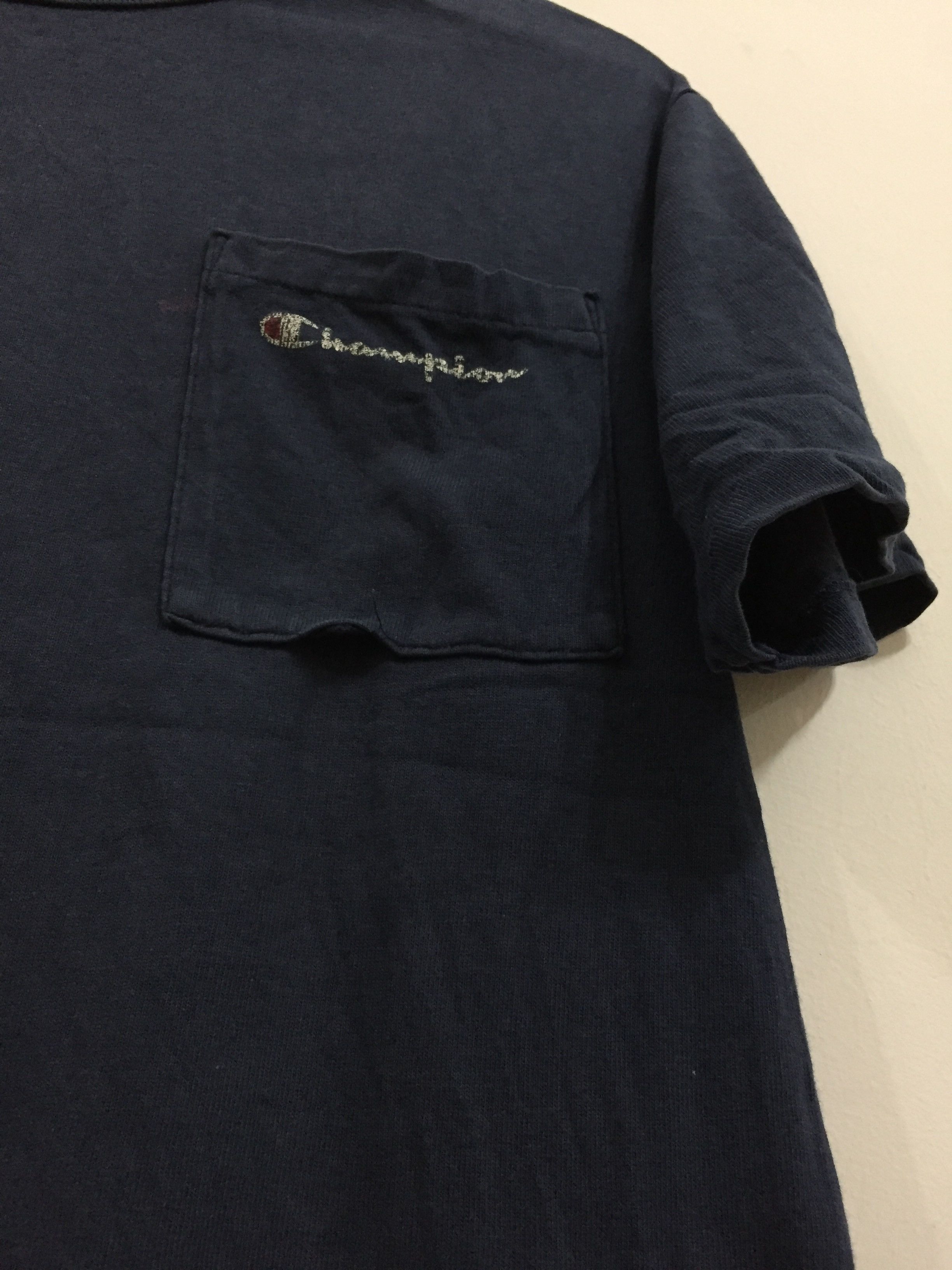 Champion Vintage CHAMPION t shirt usa single pocket size M Size US M / EU 48-50 / 2 - 6 Thumbnail