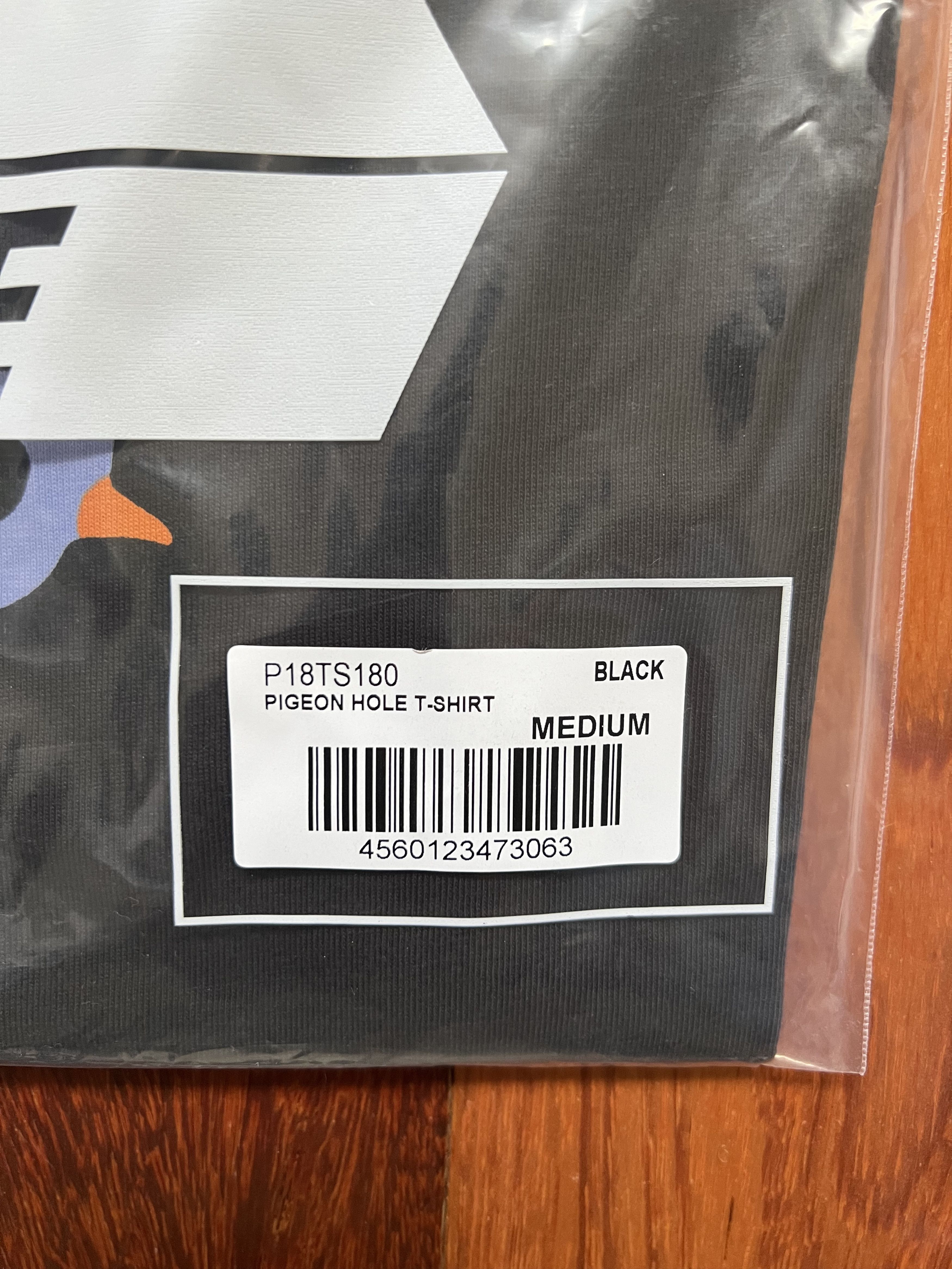 Palace 💚 2020 Palace Pigeon Hole T-Shirt Black Medium NEW Size US M / EU 48-50 / 2 - 4 Thumbnail