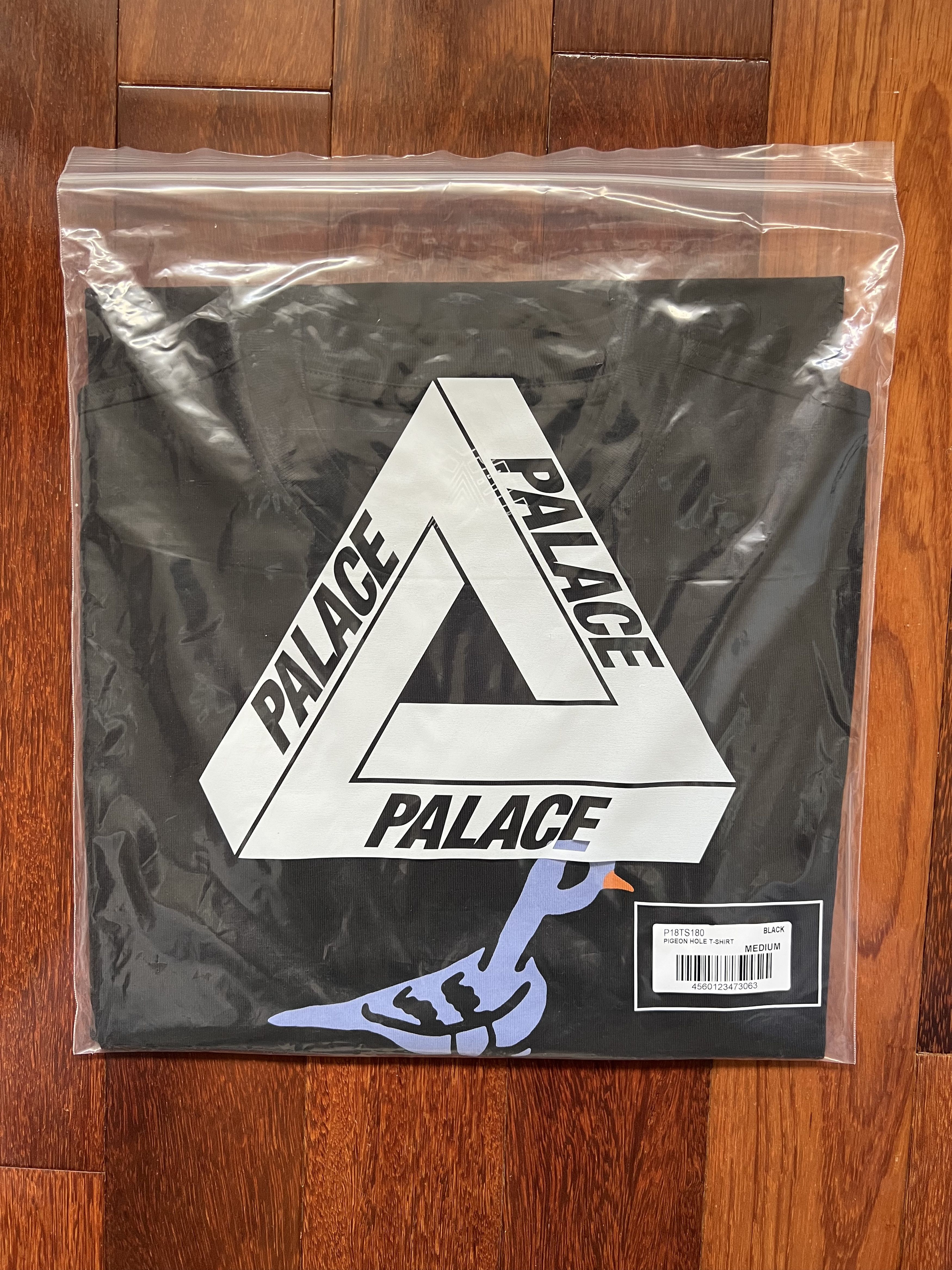 Palace 💚 2020 Palace Pigeon Hole T-Shirt Black Medium NEW Size US M / EU 48-50 / 2 - 2 Thumbnail