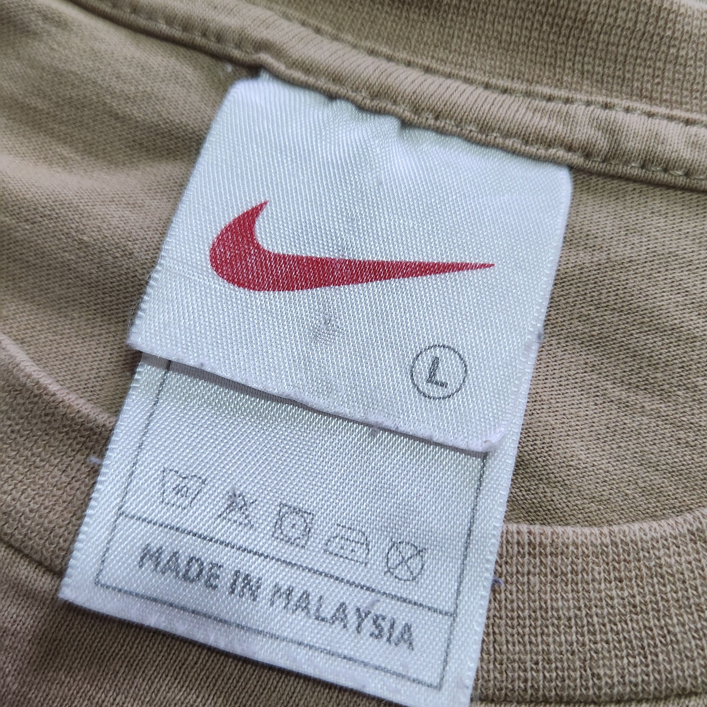 Nike × Vintage Vintage Nike TShirt 1 Bowerman Drive Beaverton USA Size US L / EU 52-54 / 3 - 4 Thumbnail