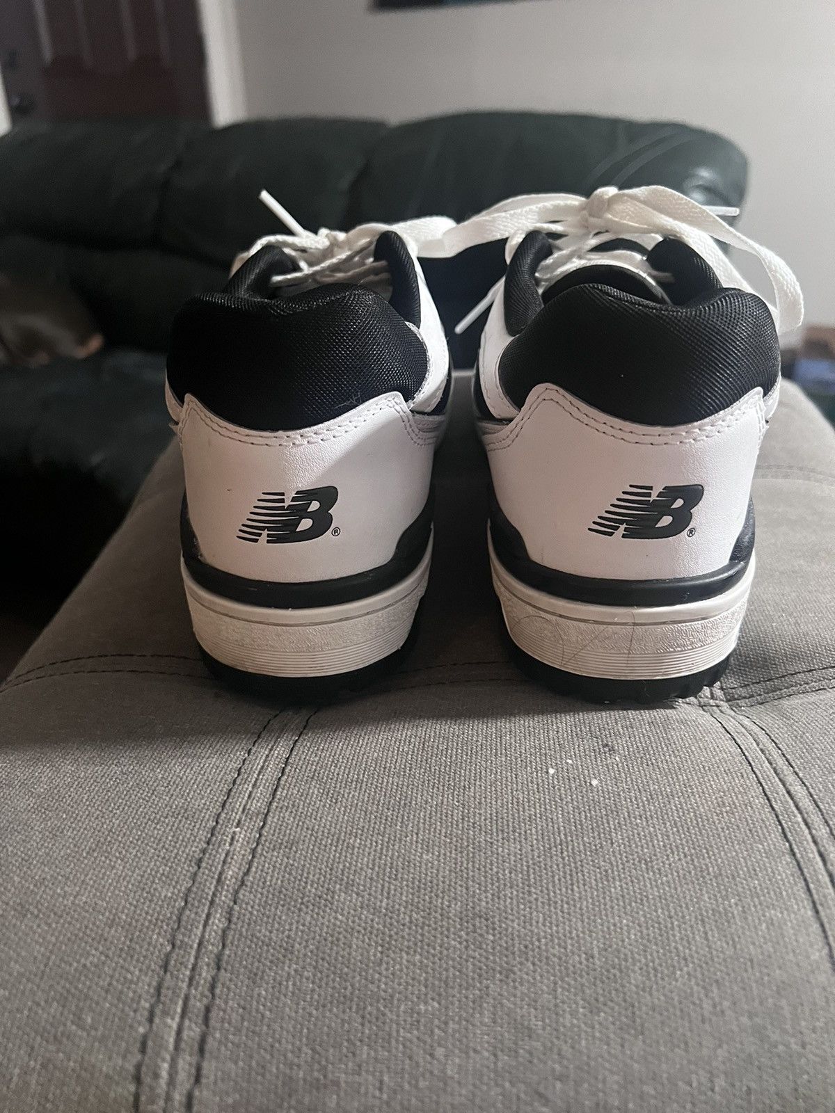 New Balance New balance 550 Panda Size US 9 / EU 42 - 4 Thumbnail