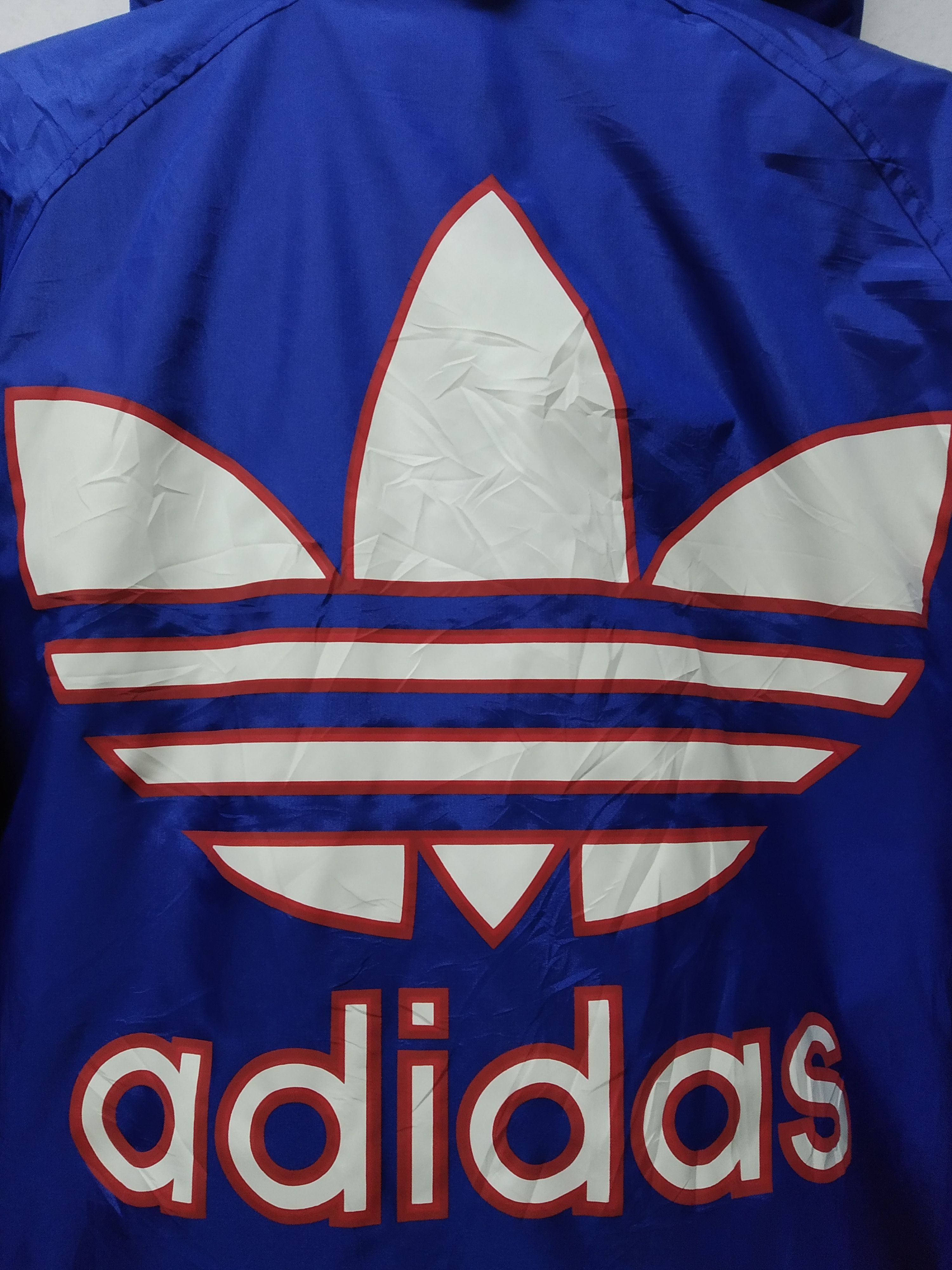 Adidas big logo Adidas vintage Size US M / EU 48-50 / 2 - 5 Thumbnail