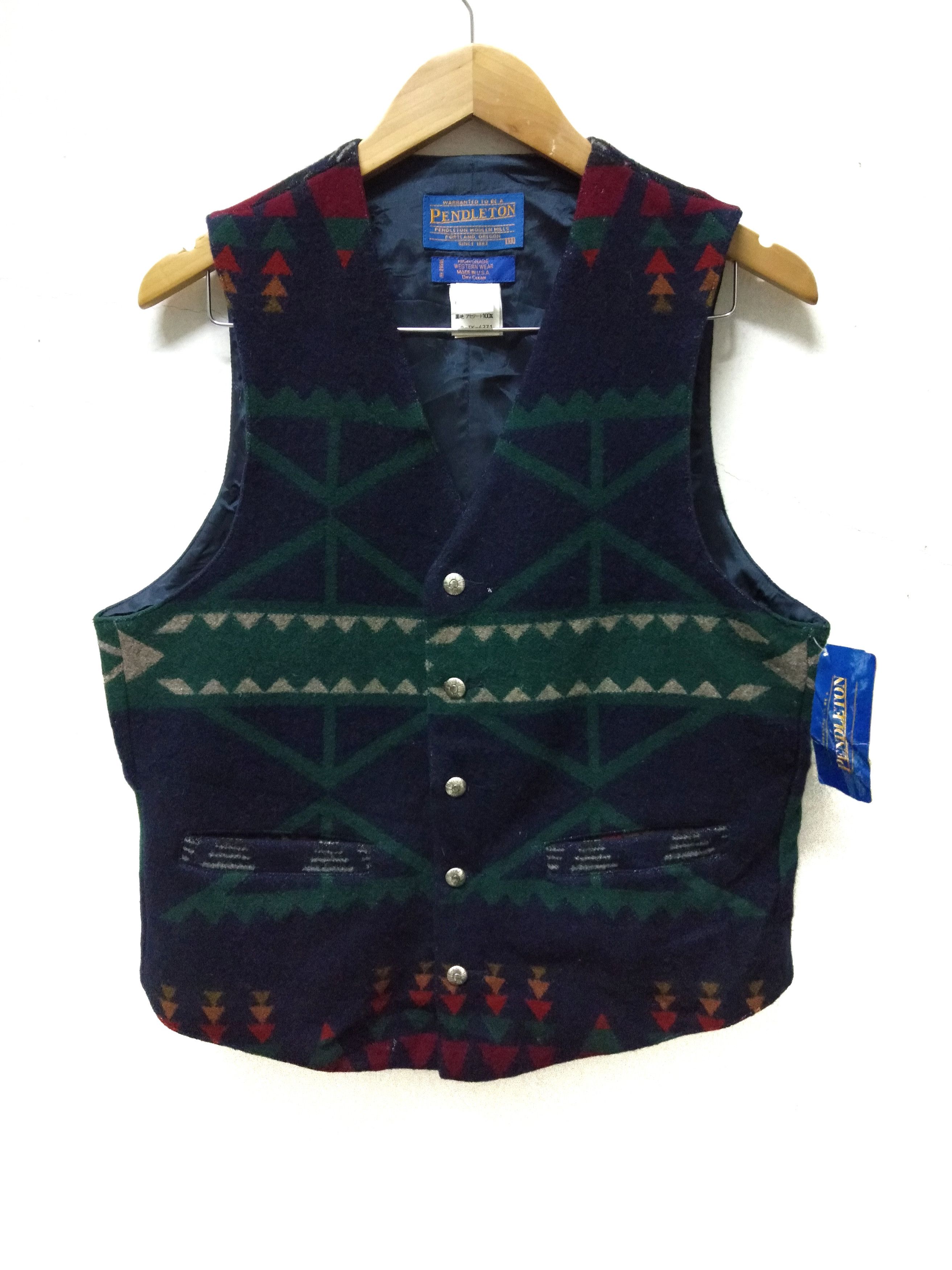 image of Navajo x Pendleton Vintage Pendleton High Grade Western Wear Woolen Mills, Men's (Size Small)
