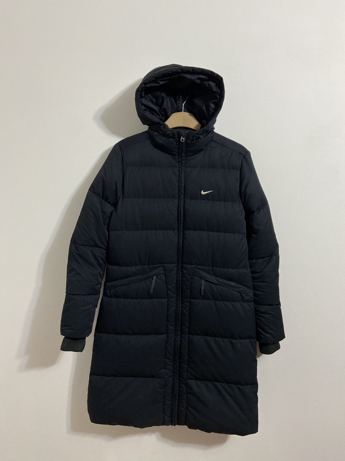 Vintage Nike Vintage Women’s Down parka Y2k Hype Size M / US 6-8 / IT 42-44 - 1 Thumbnail