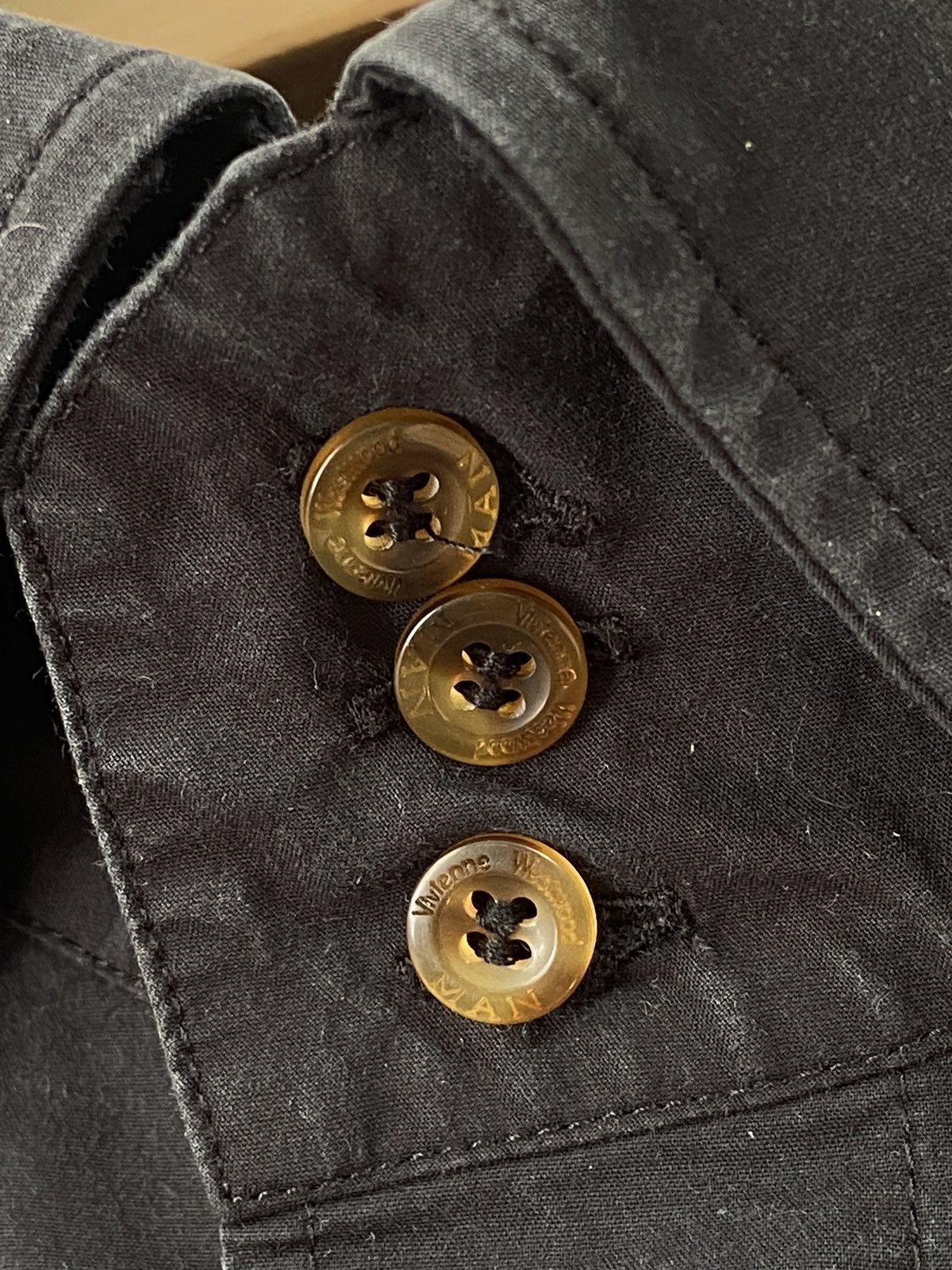 Vivienne Westwood Vivienne Westwood Button Up Size US M / EU 48-50 / 2 - 7 Thumbnail