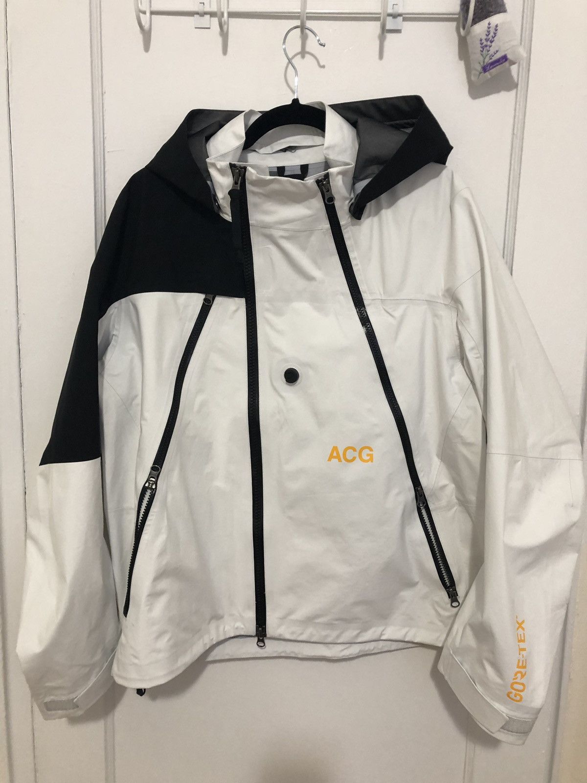 nikelab deploy jacket